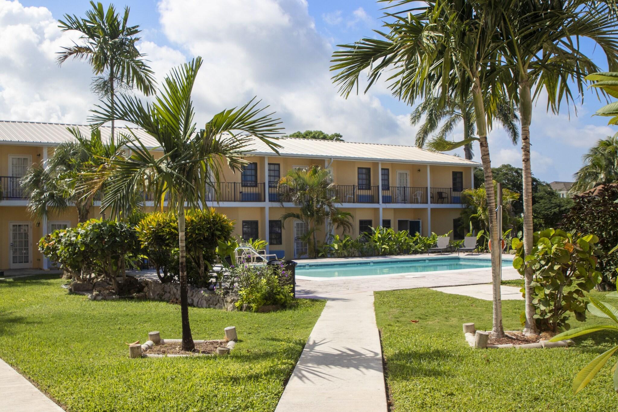 Vista Exterior Orange Hill Beach Inn