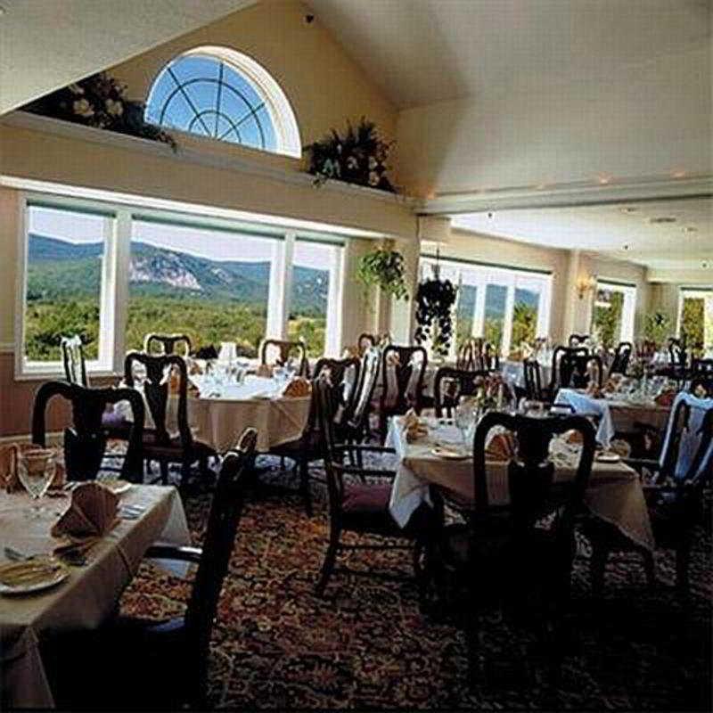 Restaurant Red Jacket Mountain View and Indoor Water Park