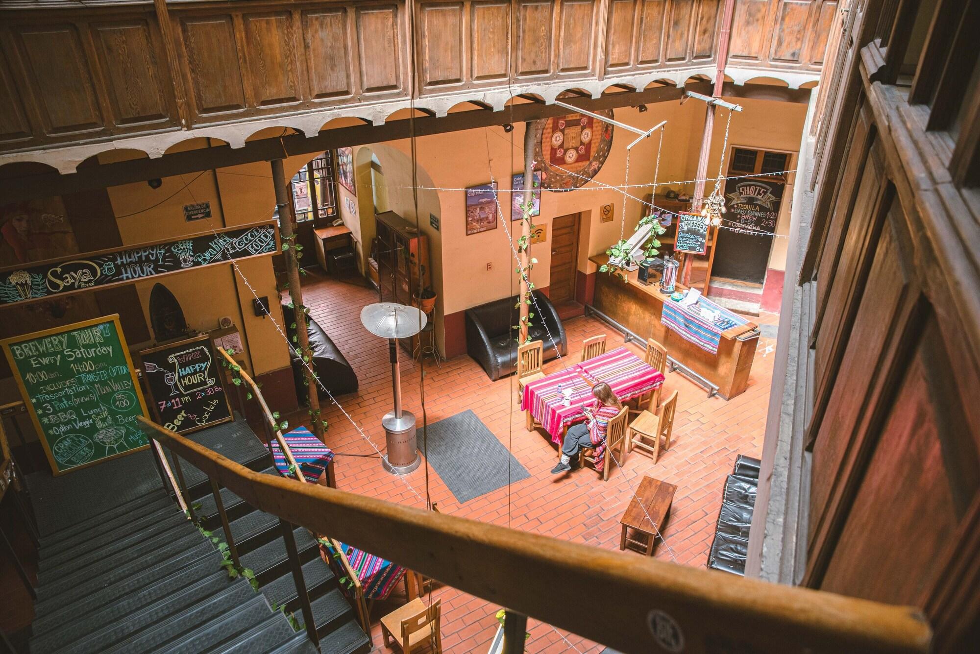 Vista Lobby The Adventure Brew Hostel