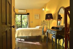 Alquiler Vacacional - 5 minutes to Wat Phrathat Phasornkaew, one of the mesmerizing local attractions!