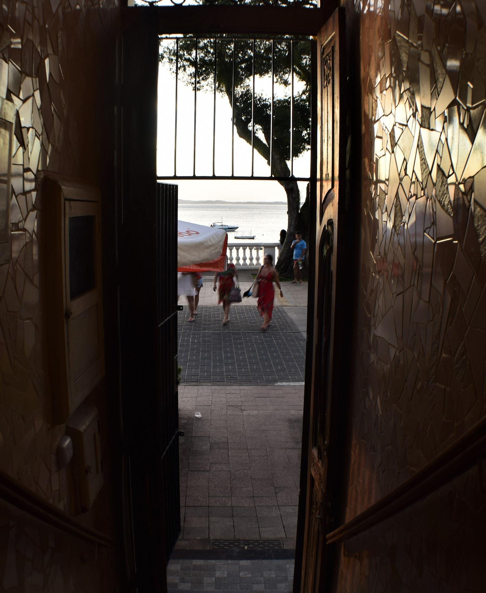 Vista Lobby Village Novo Beach Suites