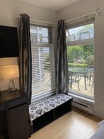 Alquiler Vacacional - Super-clean1 bedroom and bathroom, independent entrance suite with kitchen