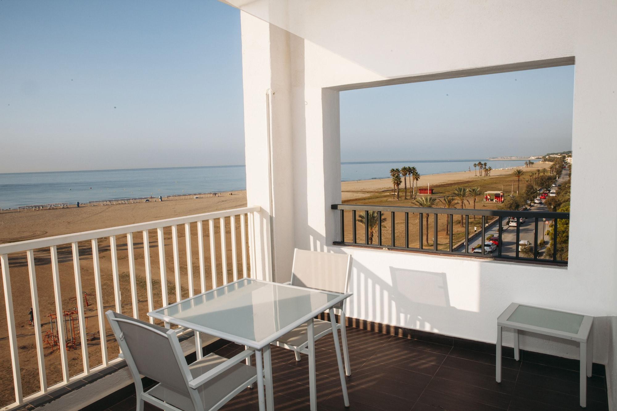 Varios Hotel Brisamar Suites