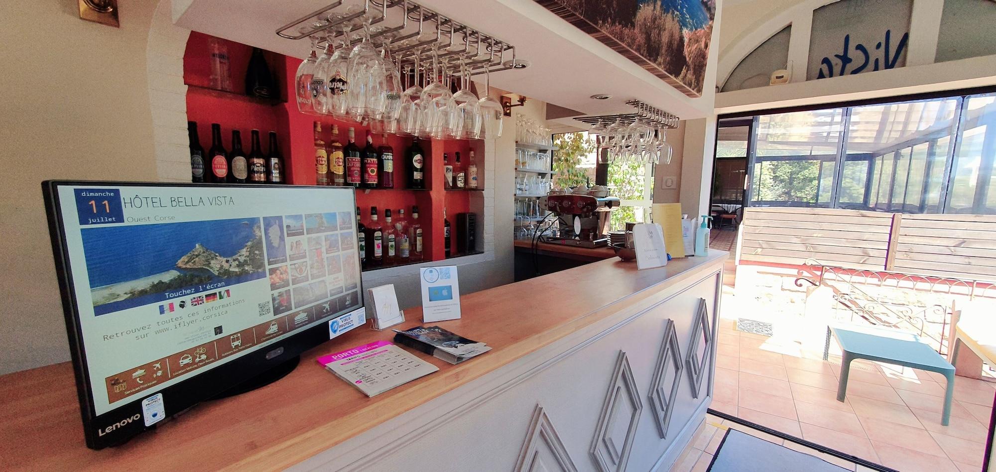 Bar/Salón Hotel Bella Vista
