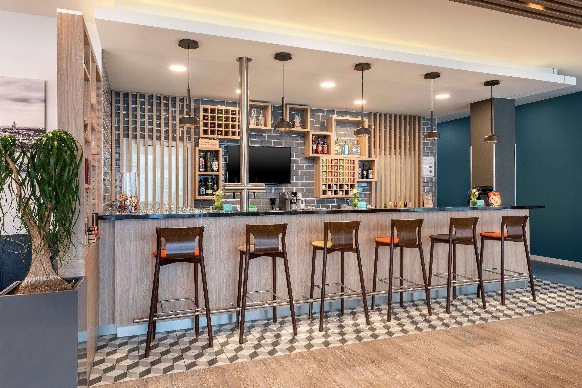 Bar/Salón Premier Inn Frankfurt Westend
