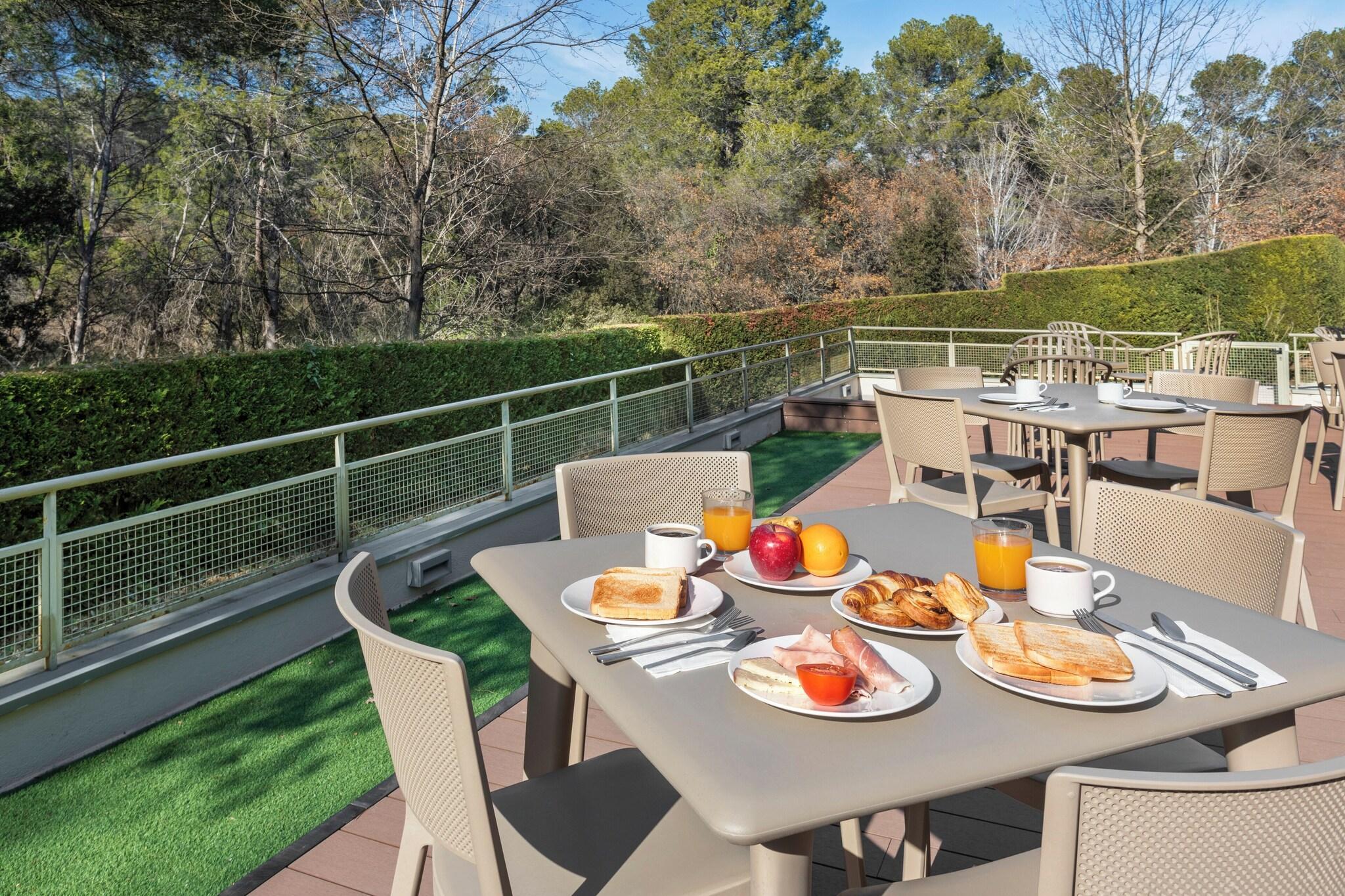 Varios B&B Hotel Barcelona Sant Cugat