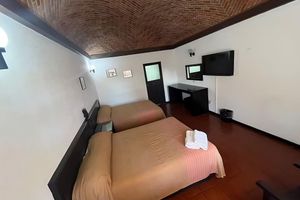 Alojamiento - Hotel Villa Capri, 2 camas dobles 4 Huéspedes