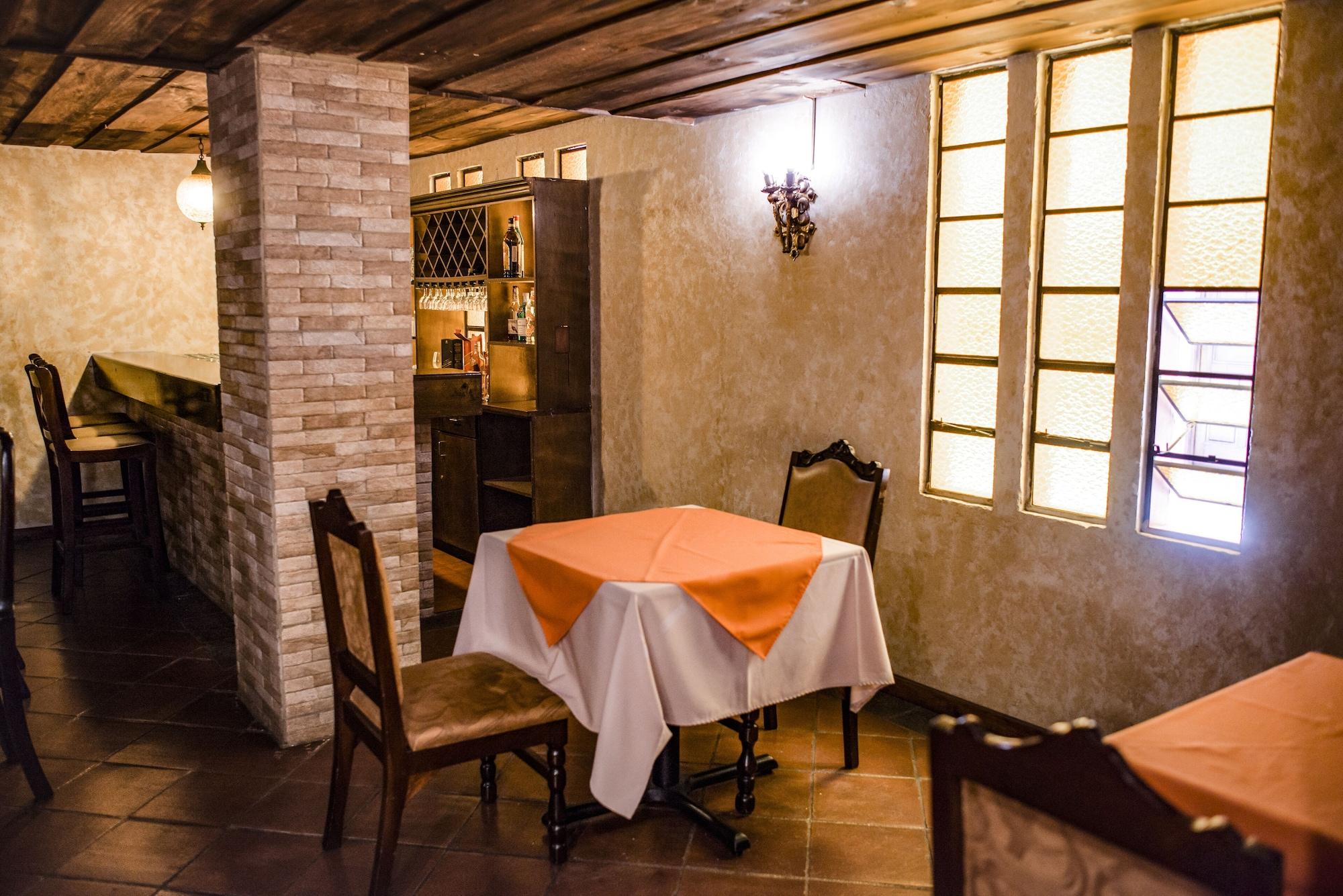 Bar/Salón Hotel Villa Española