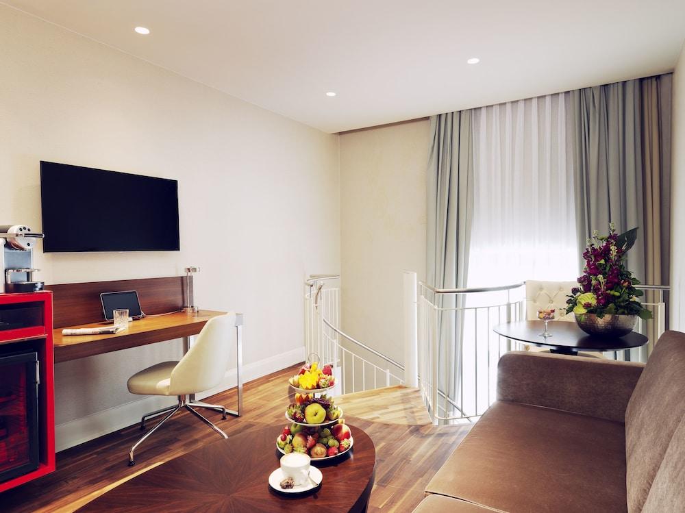 Hotel TITANIC Gendarmenmarkt Berlin