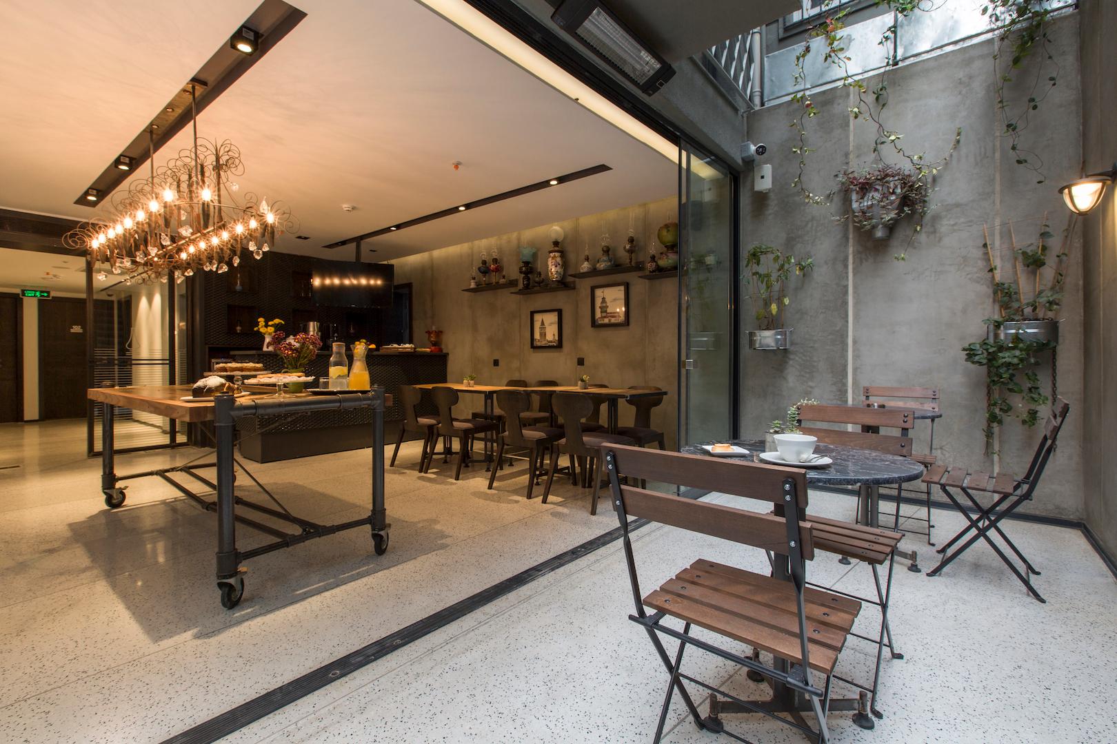 Restaurant Lampa Design Hotel - Special Class