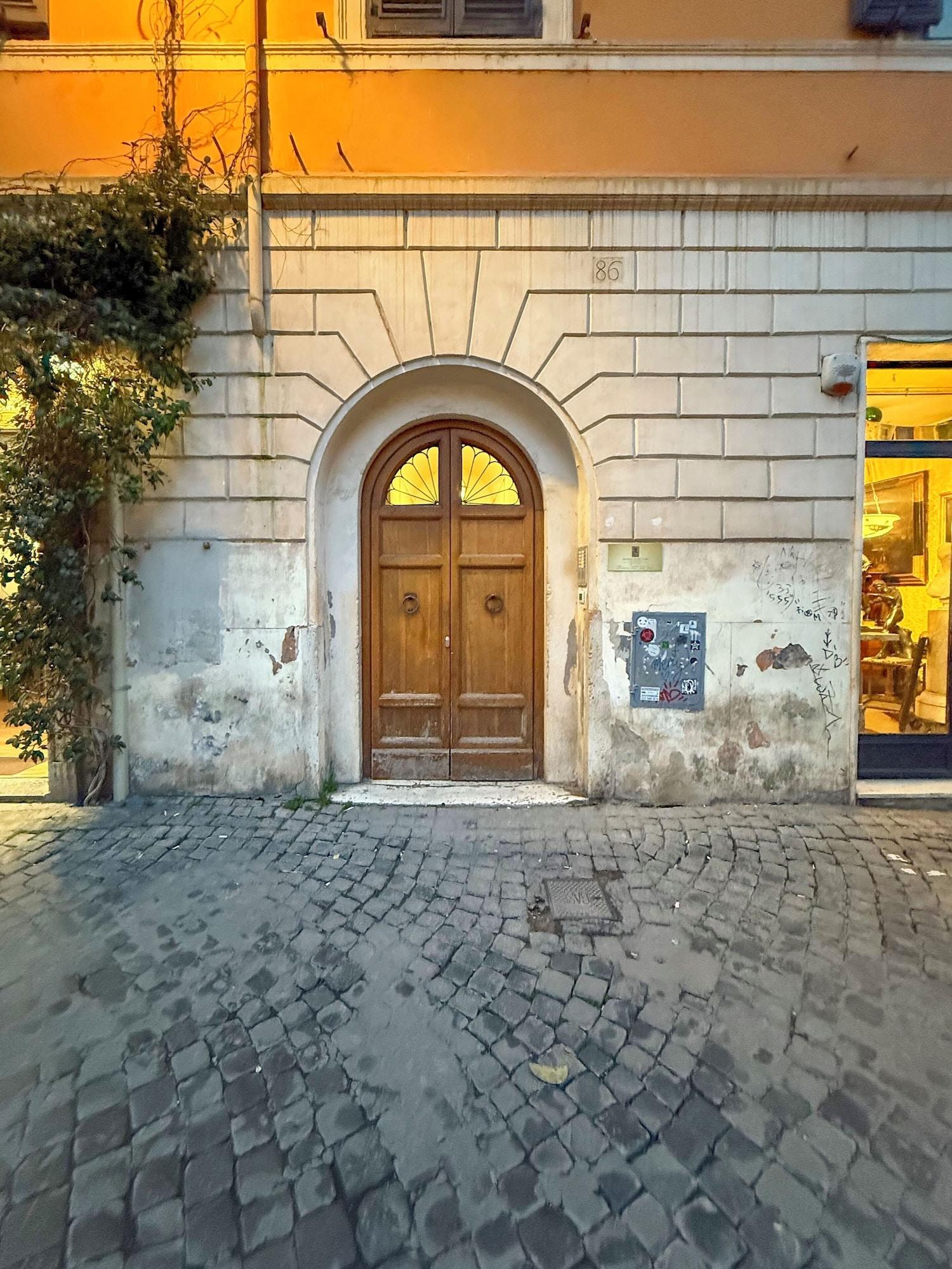 Vista Exterior Navona Secret Stay