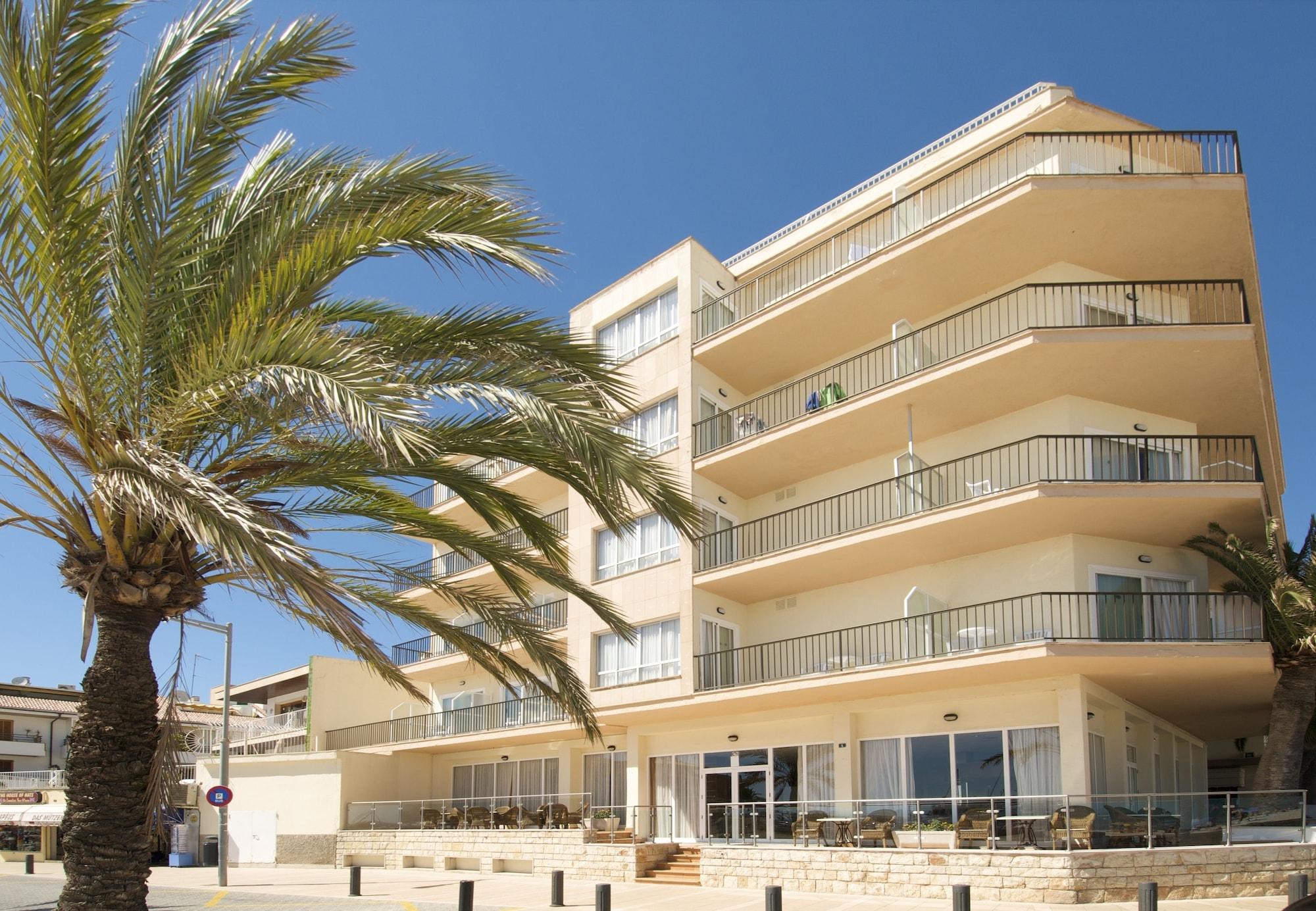 Vista Exterior Hotel Las Arenas