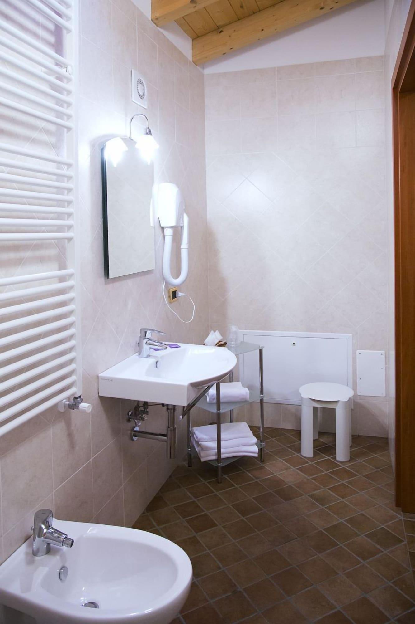 Equipamiento de Habitación Agriturismo Da Merlo