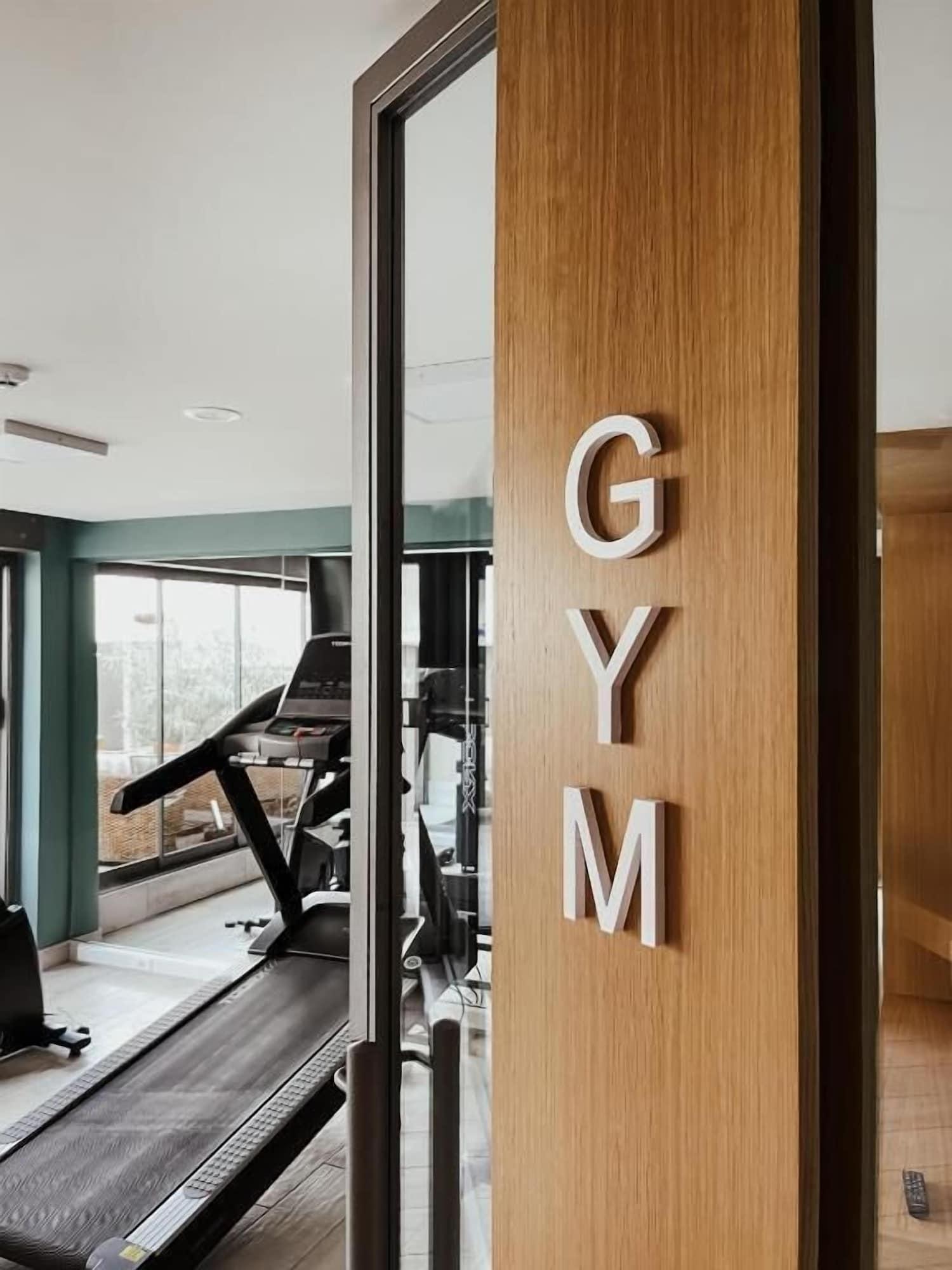 Gimnasio Golden Star City Resort