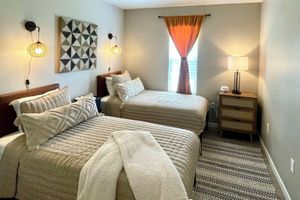 Alquiler Vacacional - Boho on Bishop - Spooky Nook, Miami U & Hospitals