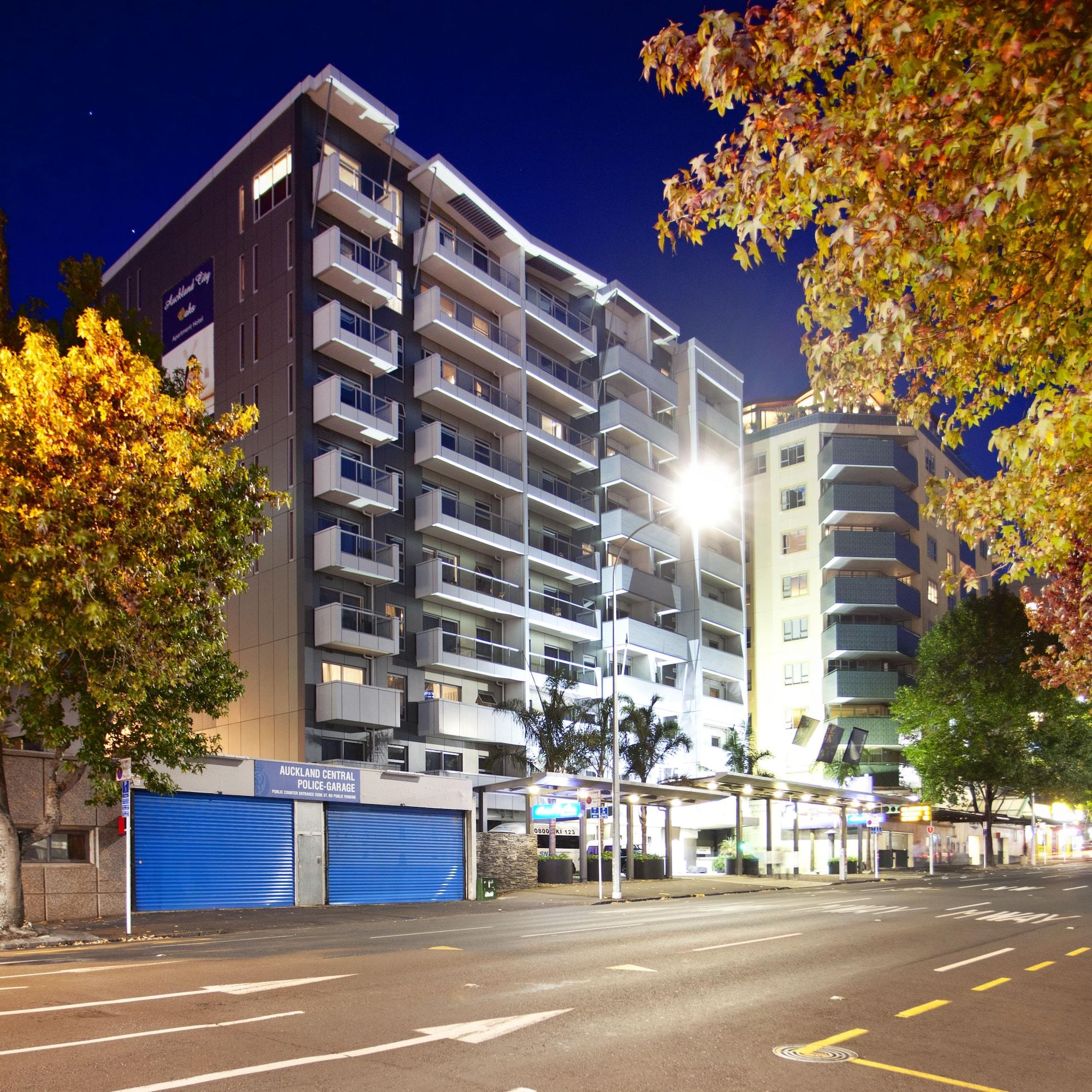 Varios VR Auckland City
