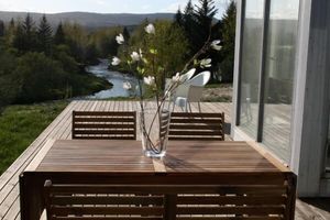 Alquiler Vacacional - Luxury riverfront villa, w/ hot tub and close to the Golden Circle