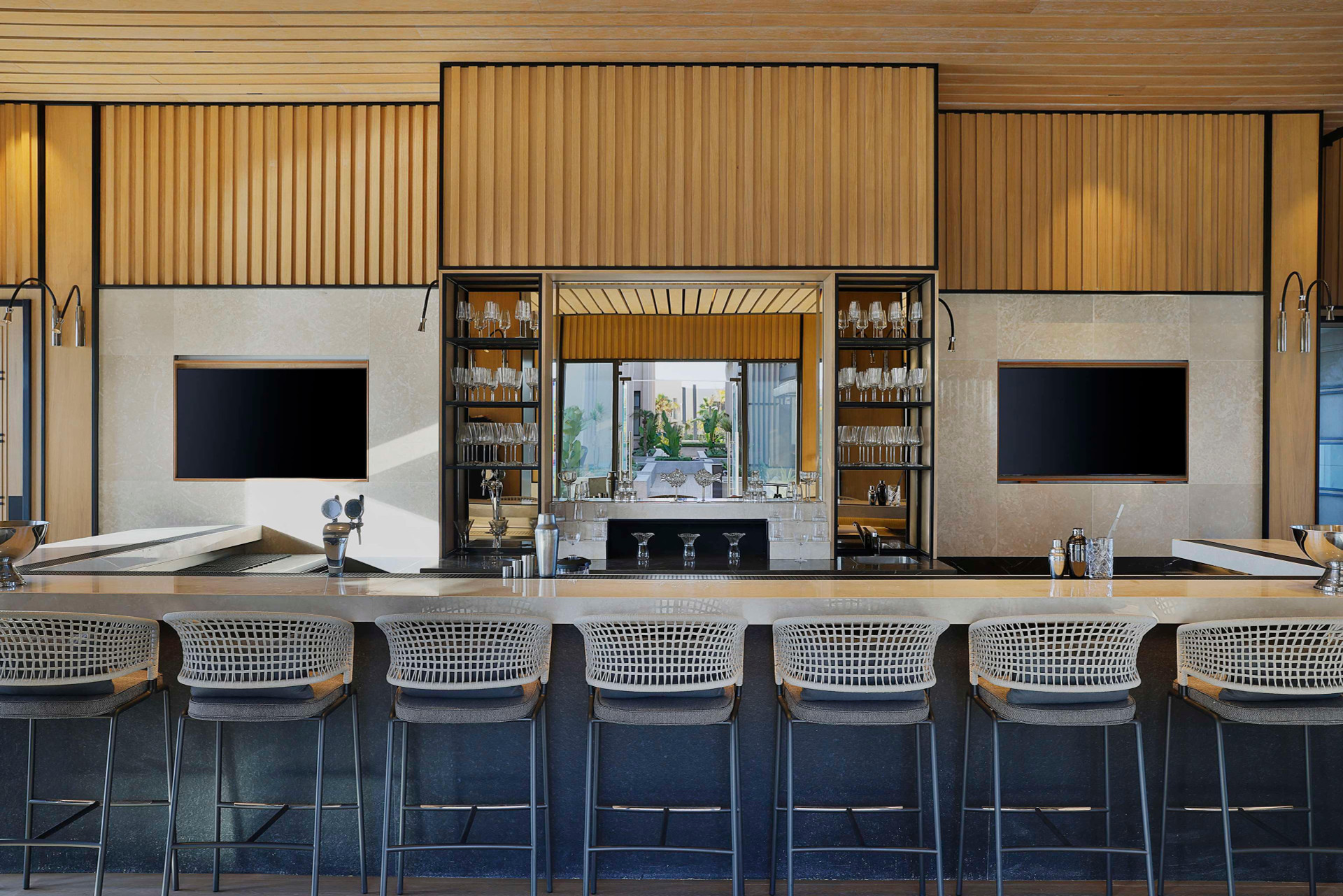 Bar/Salón Conrad Rabat Arzana