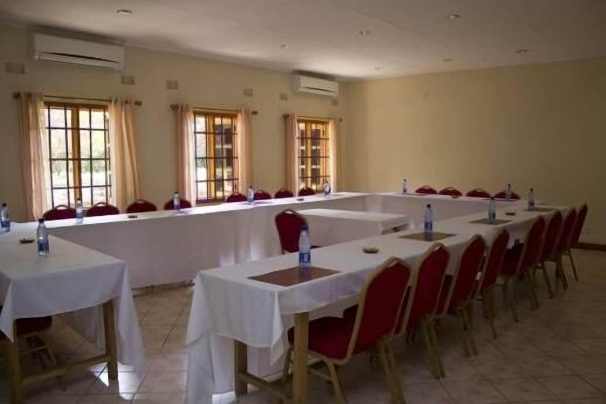 Sala de Reuniones Annie's Lodge Blantyre