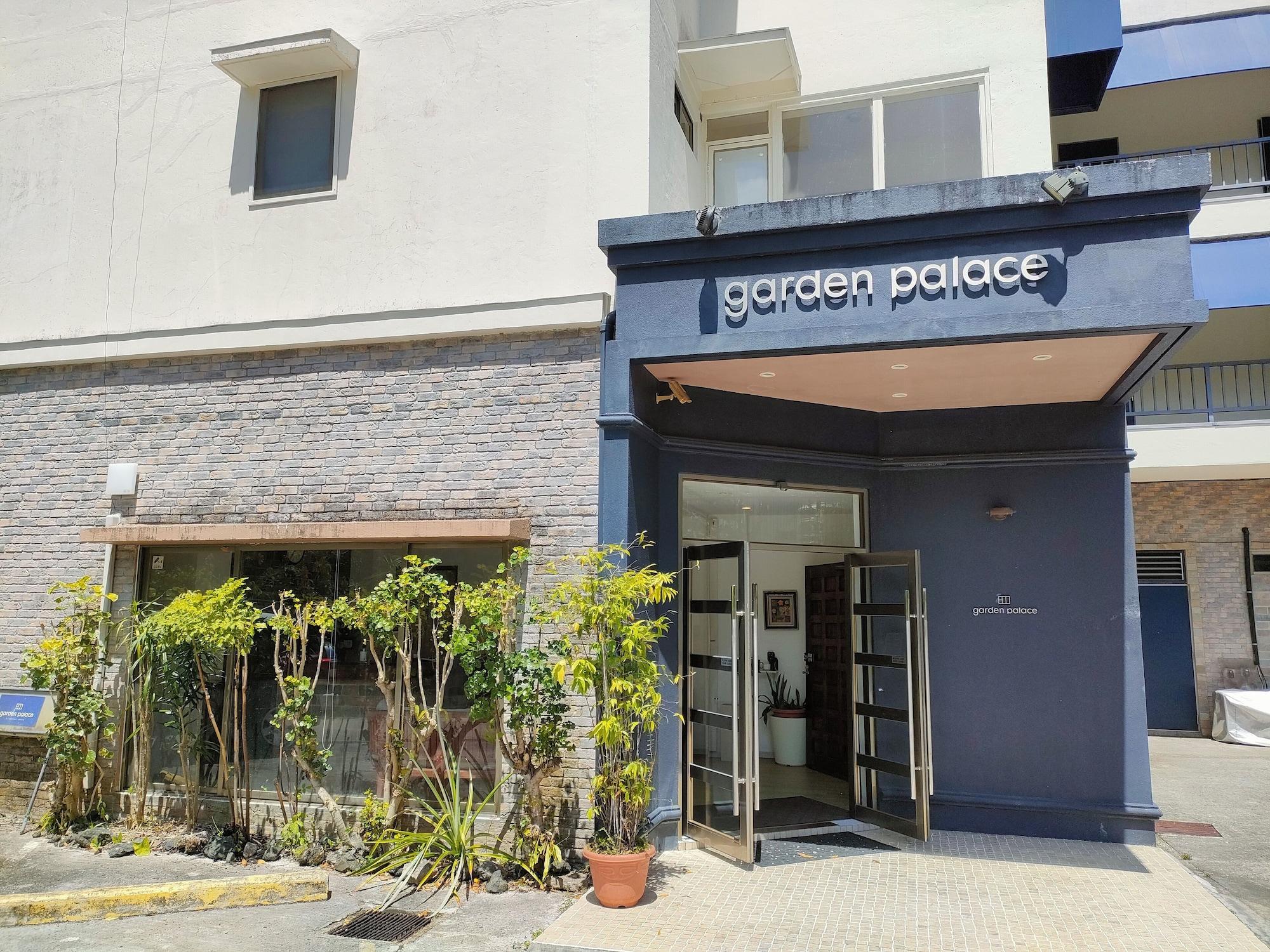 Vista Exterior Garden Palace Downtown