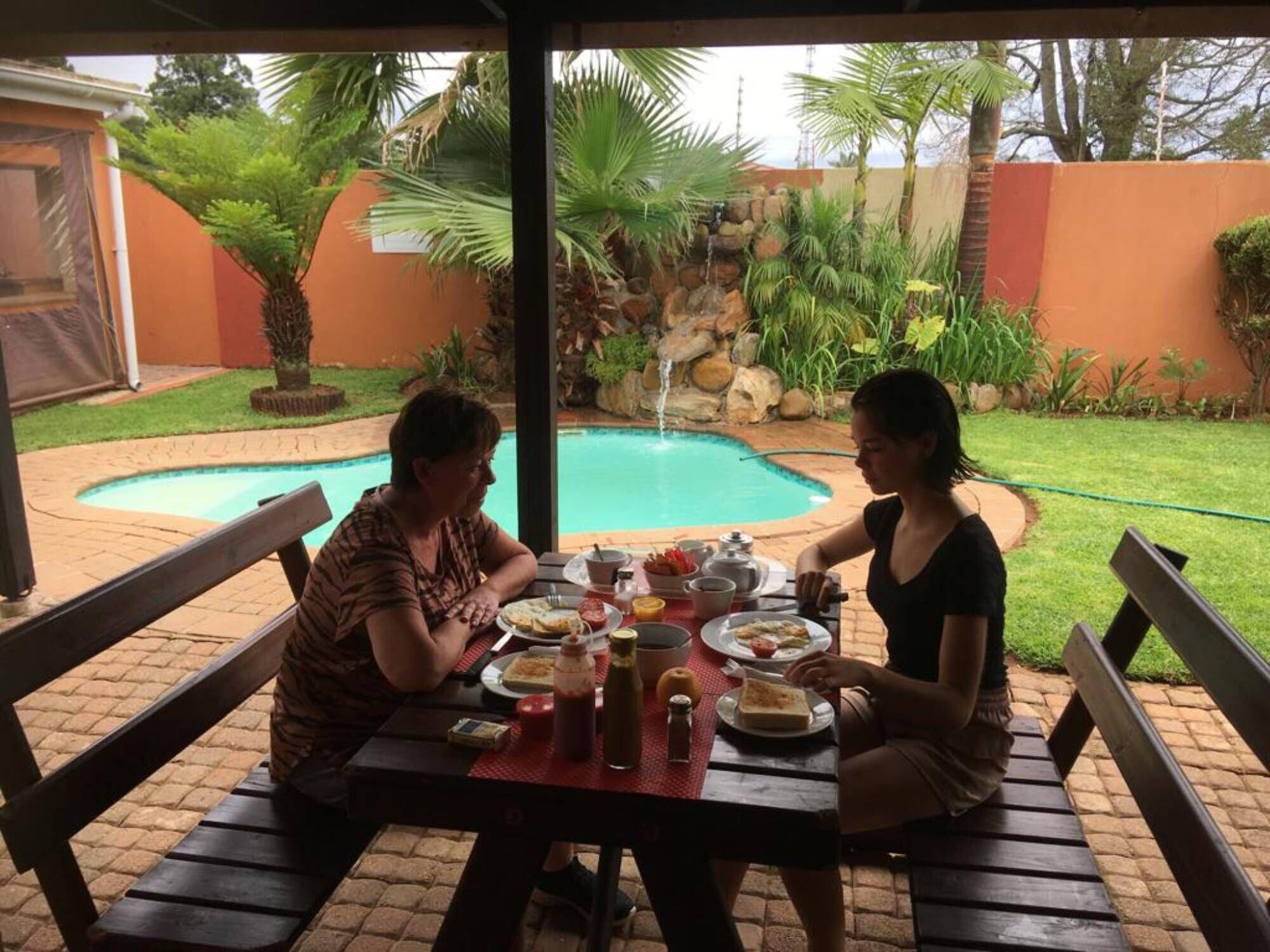 Restaurant D & H Guesthouse