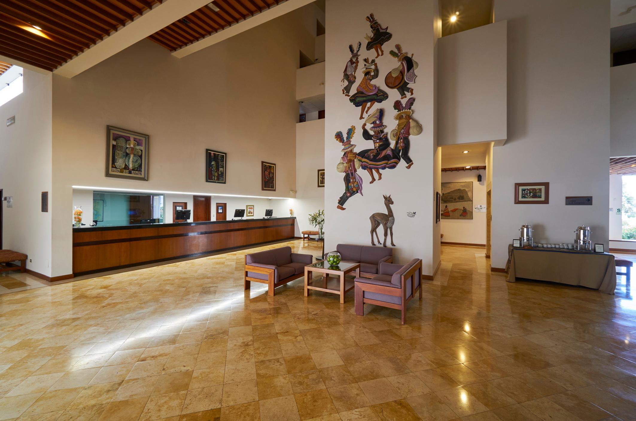 Vista Lobby GHL Hotel Lago Titicaca