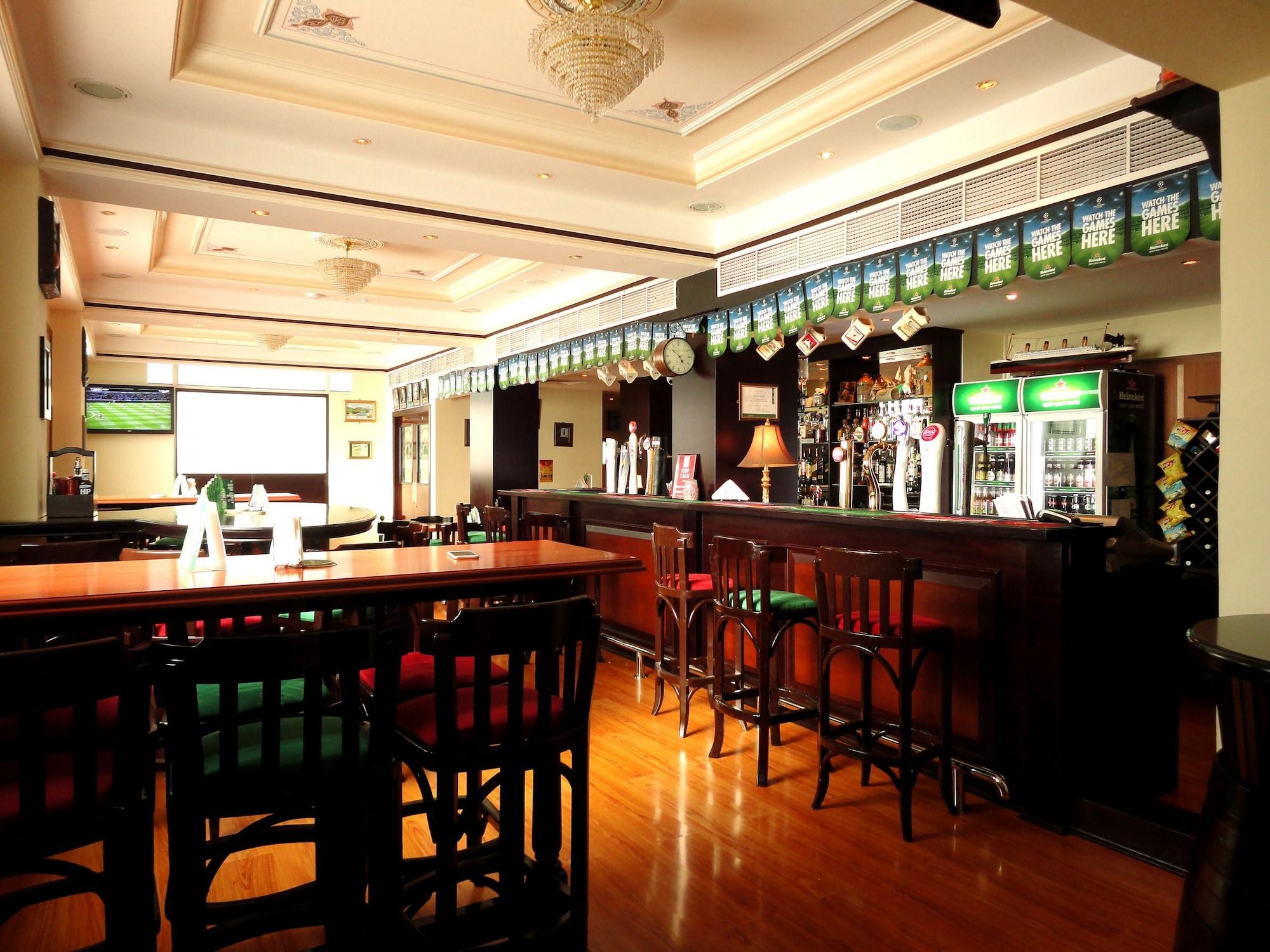 Bar/Salón Beach Bay Hotel