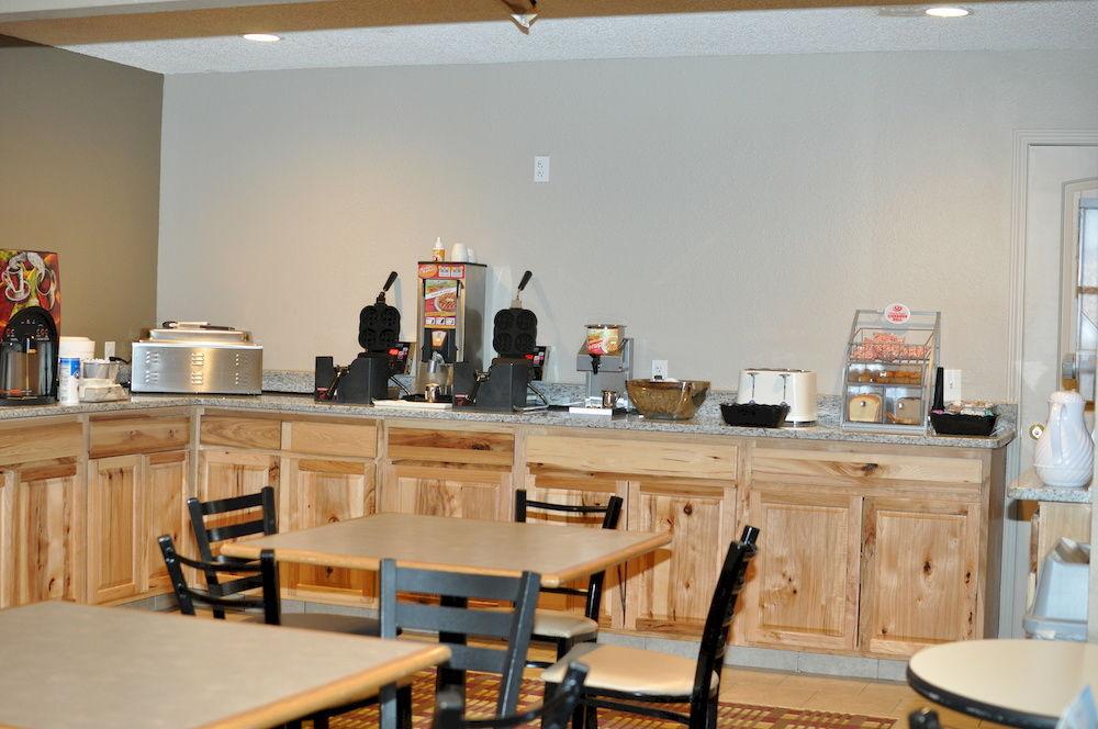 Restaurant Super 8 by Wyndham Boise