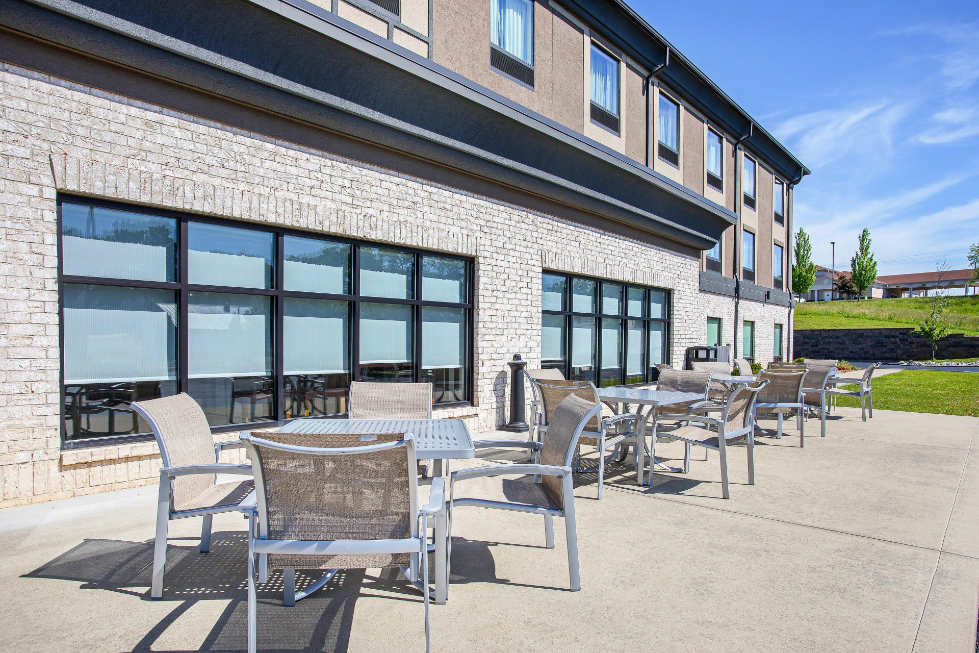 Vista Exterior Holiday Inn Express & Suites Glasgow by IHG