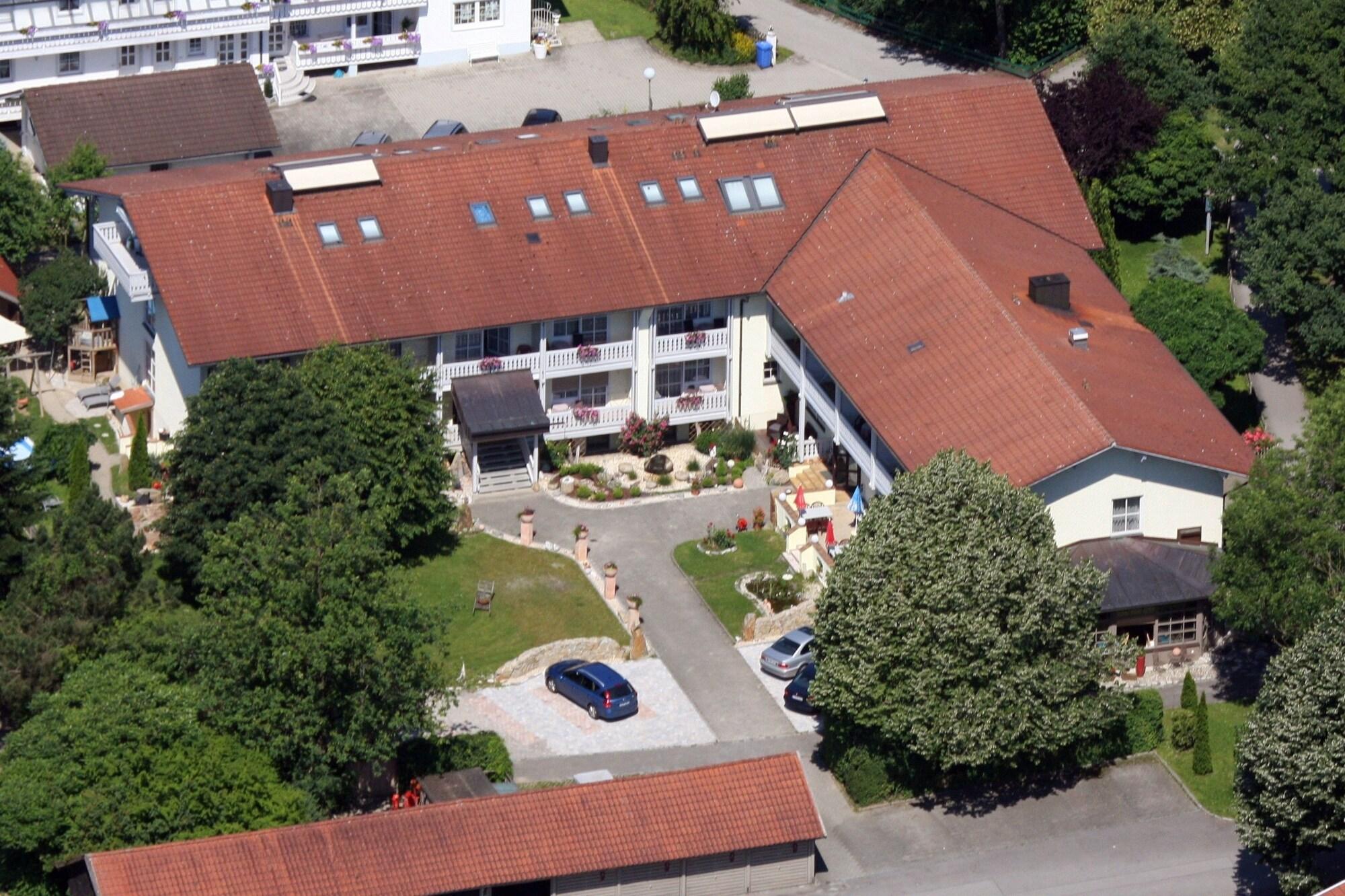 Vista Exterior Hotel Lenauhof