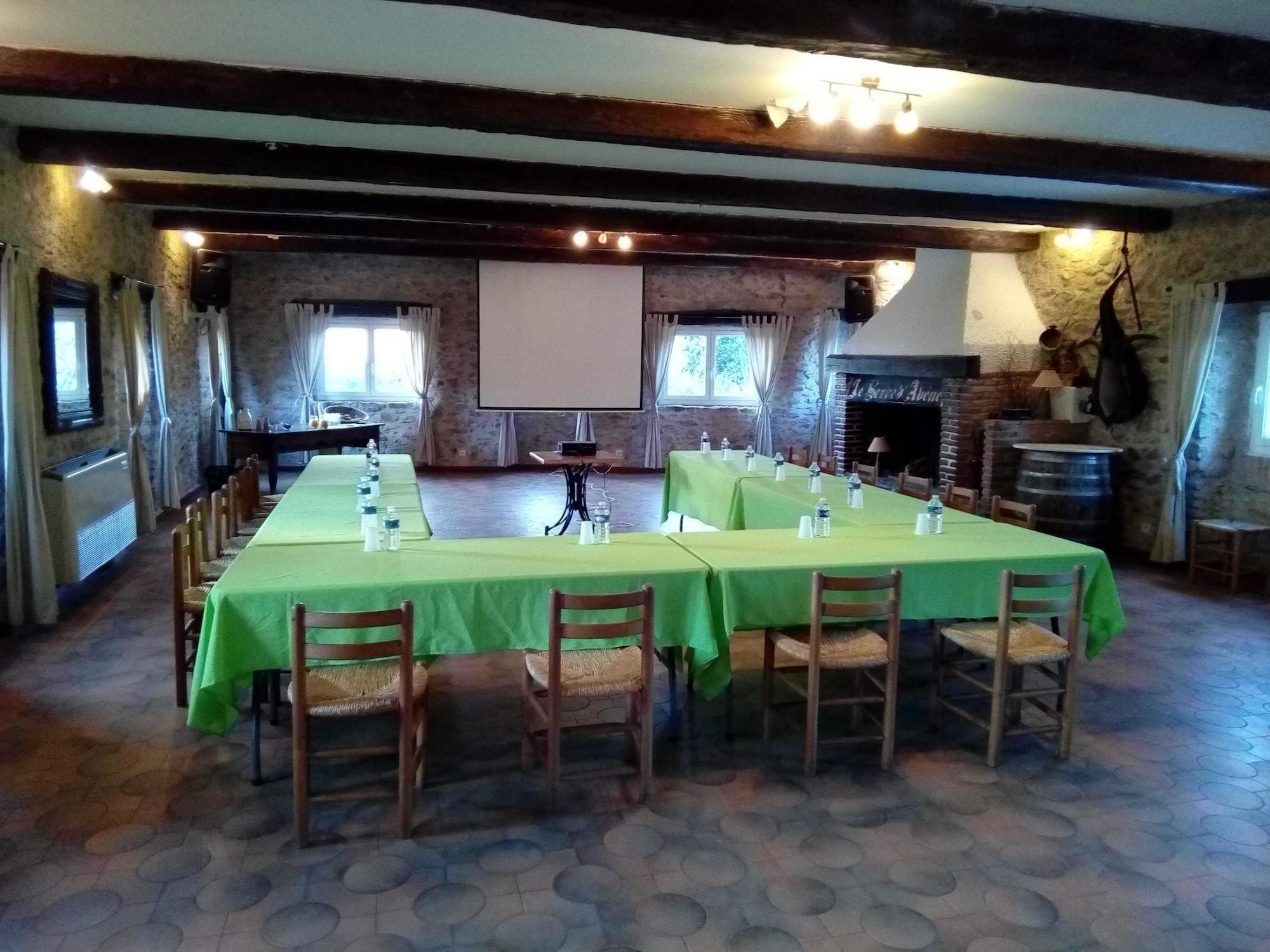 Sala de Reuniones Chambres d'hôtes du Serre d'Avène