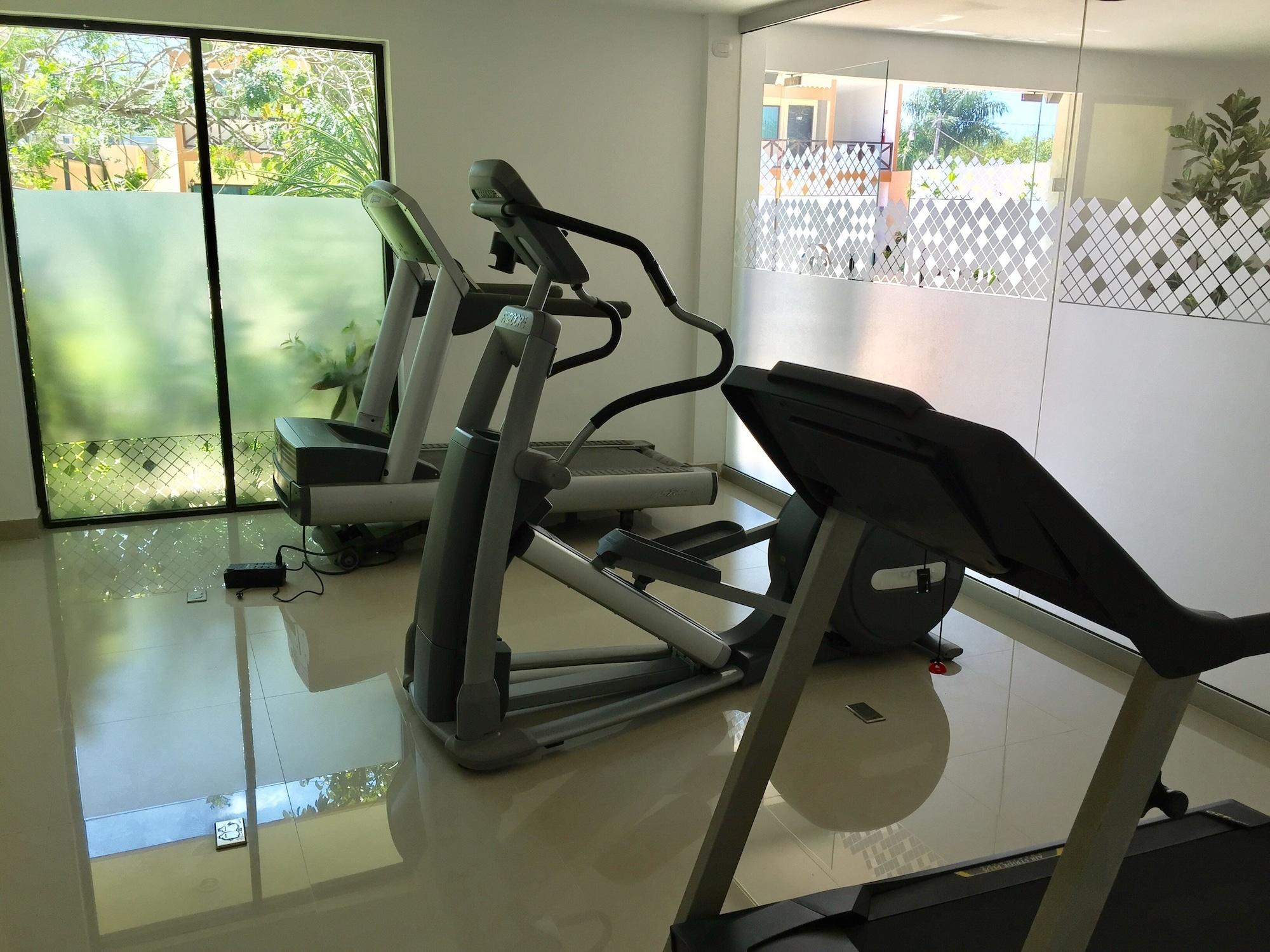 Gimnasio Hotel Roazi