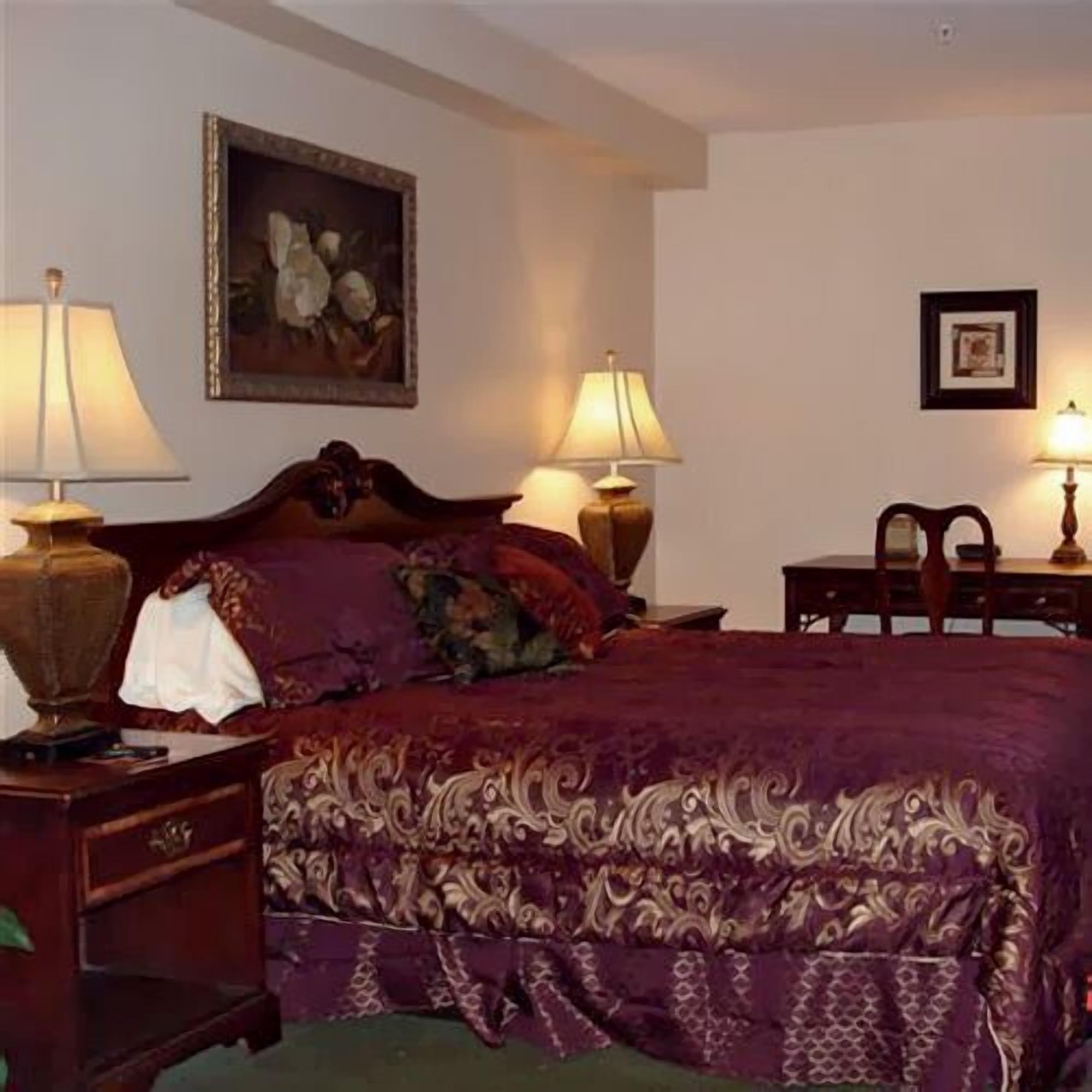 Varios Colonie inn and Suites