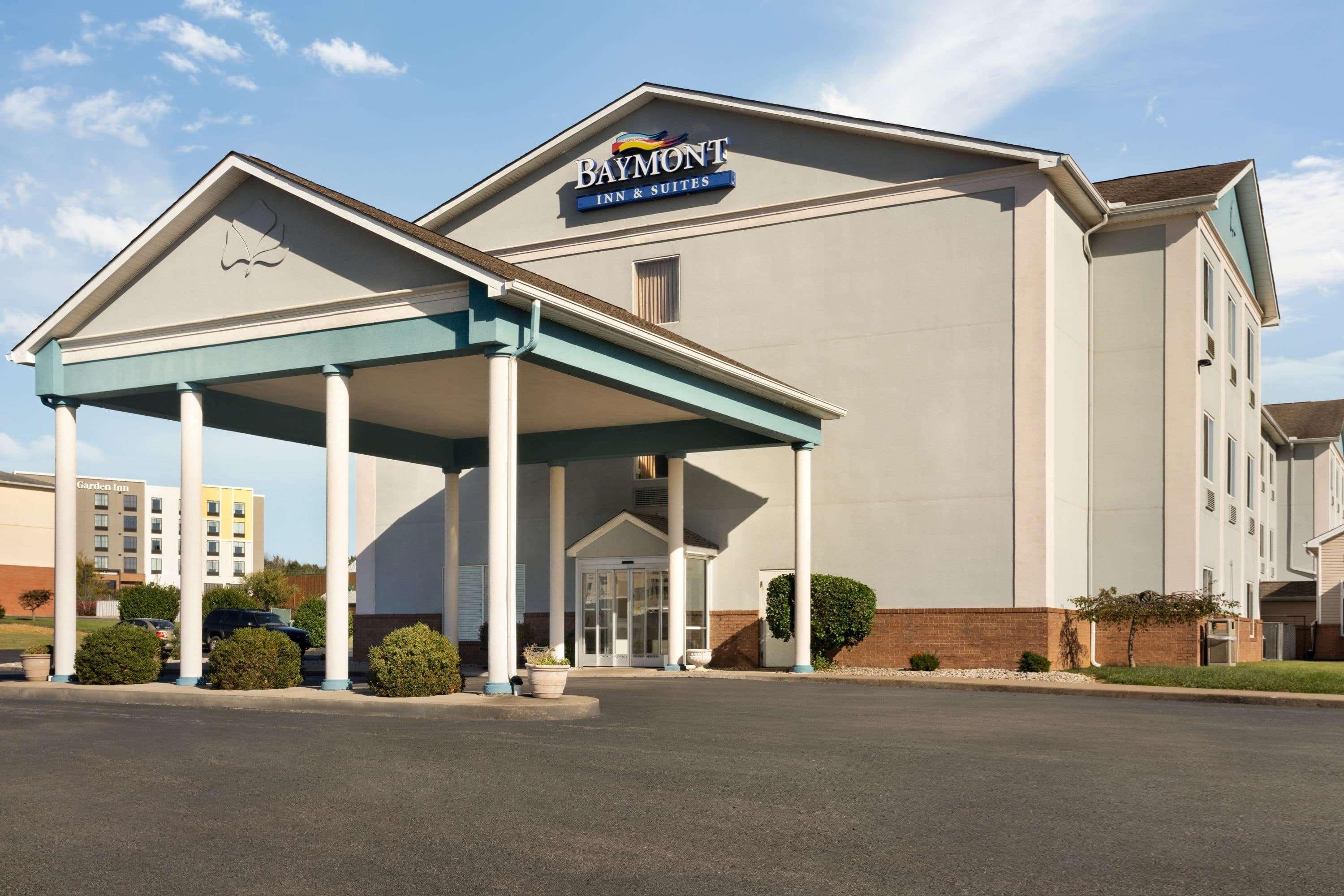 Vista Exterior Baymont by Wyndham Elizabethtown