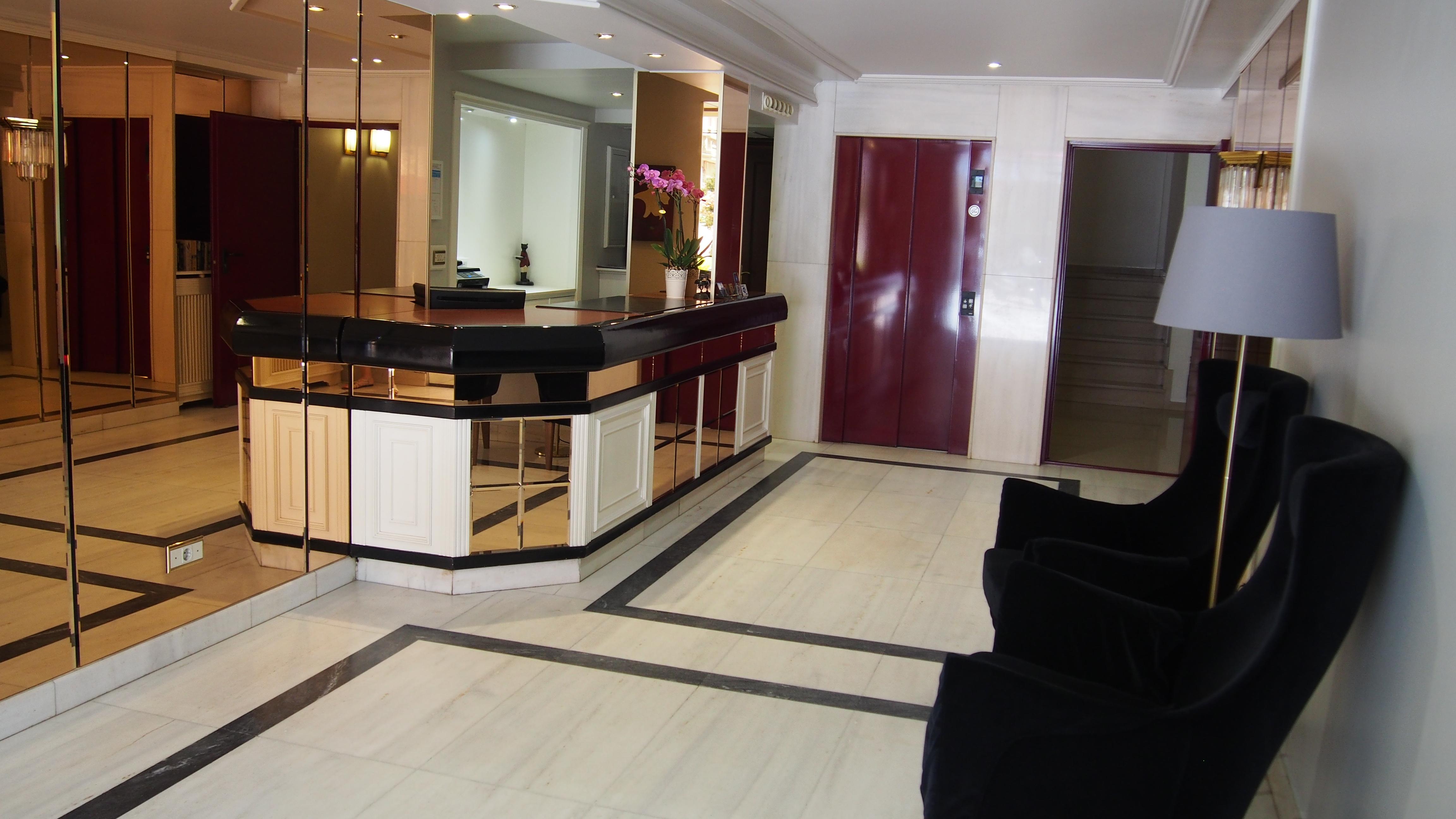 Vista Lobby Hotel Compostela Vigo