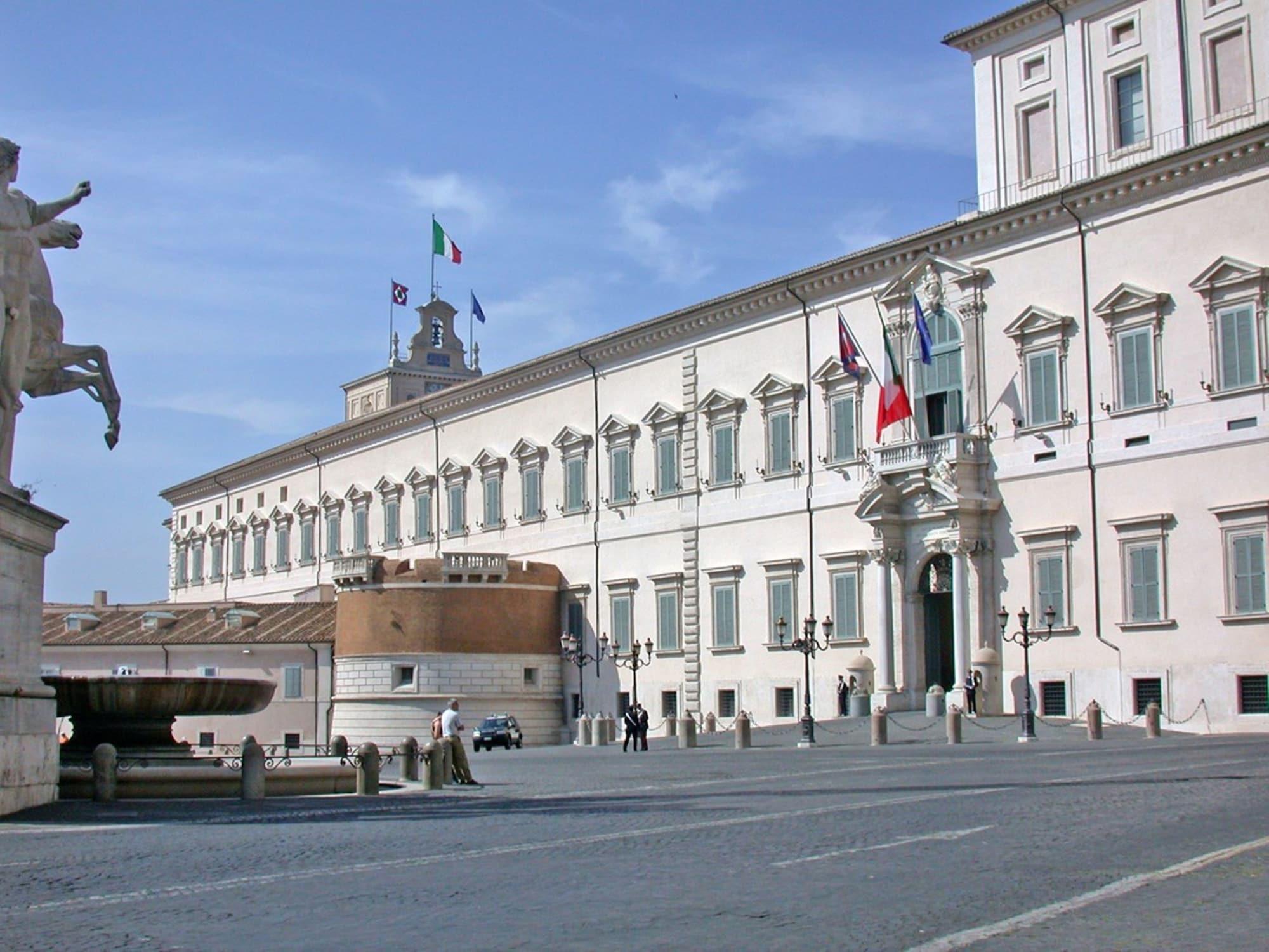Varios Hotel Virgilio