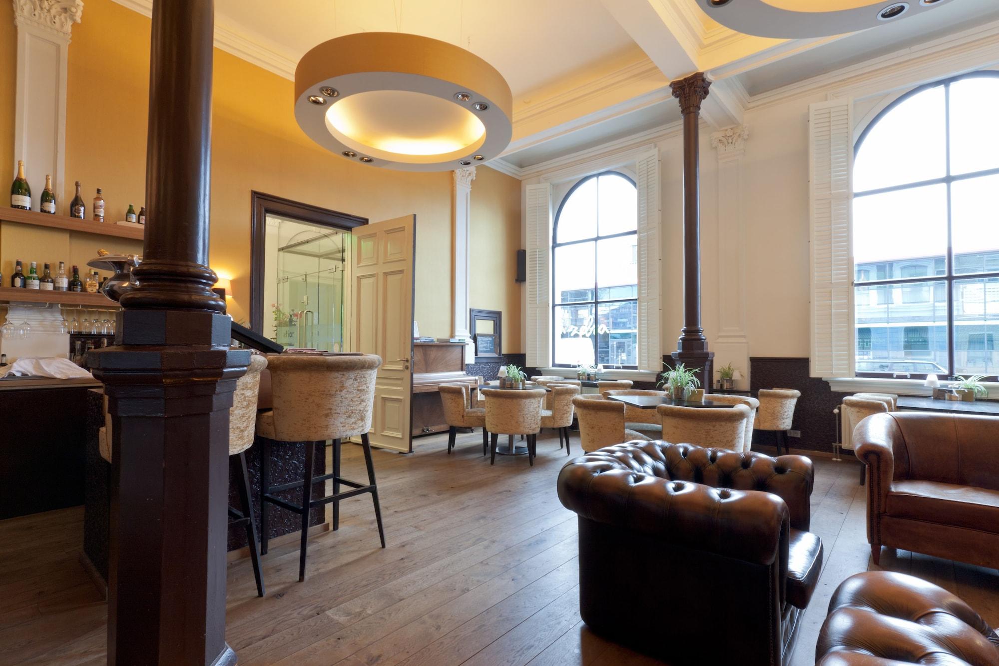 Bar/Salón Suite Hotel Pincoffs Rotterdam