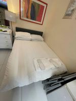Alojamiento - Stunning ground floor studio apartment in Hounslow near Heathrow airport