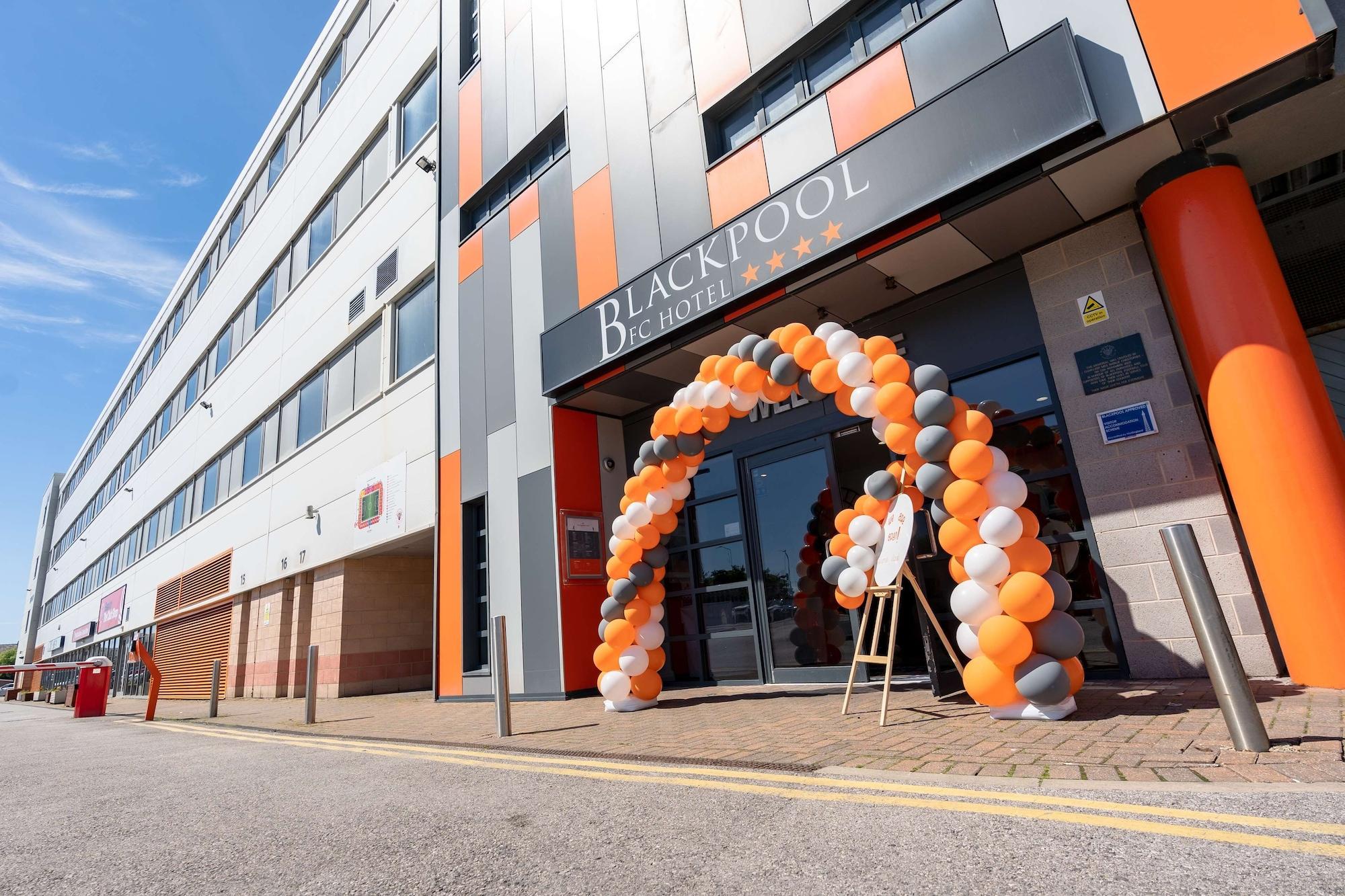 Vista Exterior Blackpool Football Club Stadium Hotel, a member of Radisson Individuals