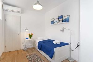 Renta temporal - Apartments and Rooms Stone House