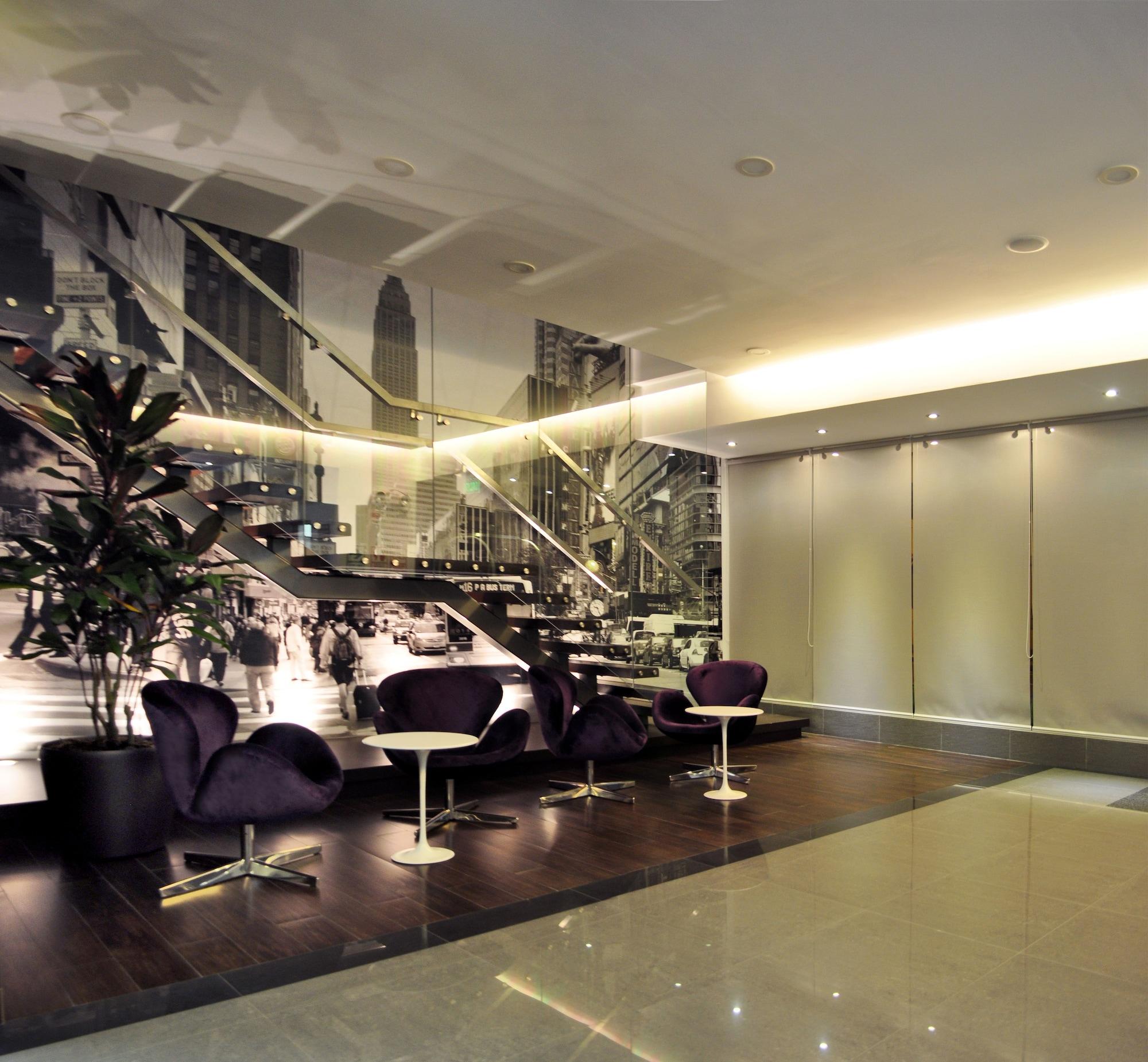 Vista Lobby Aku Hotels