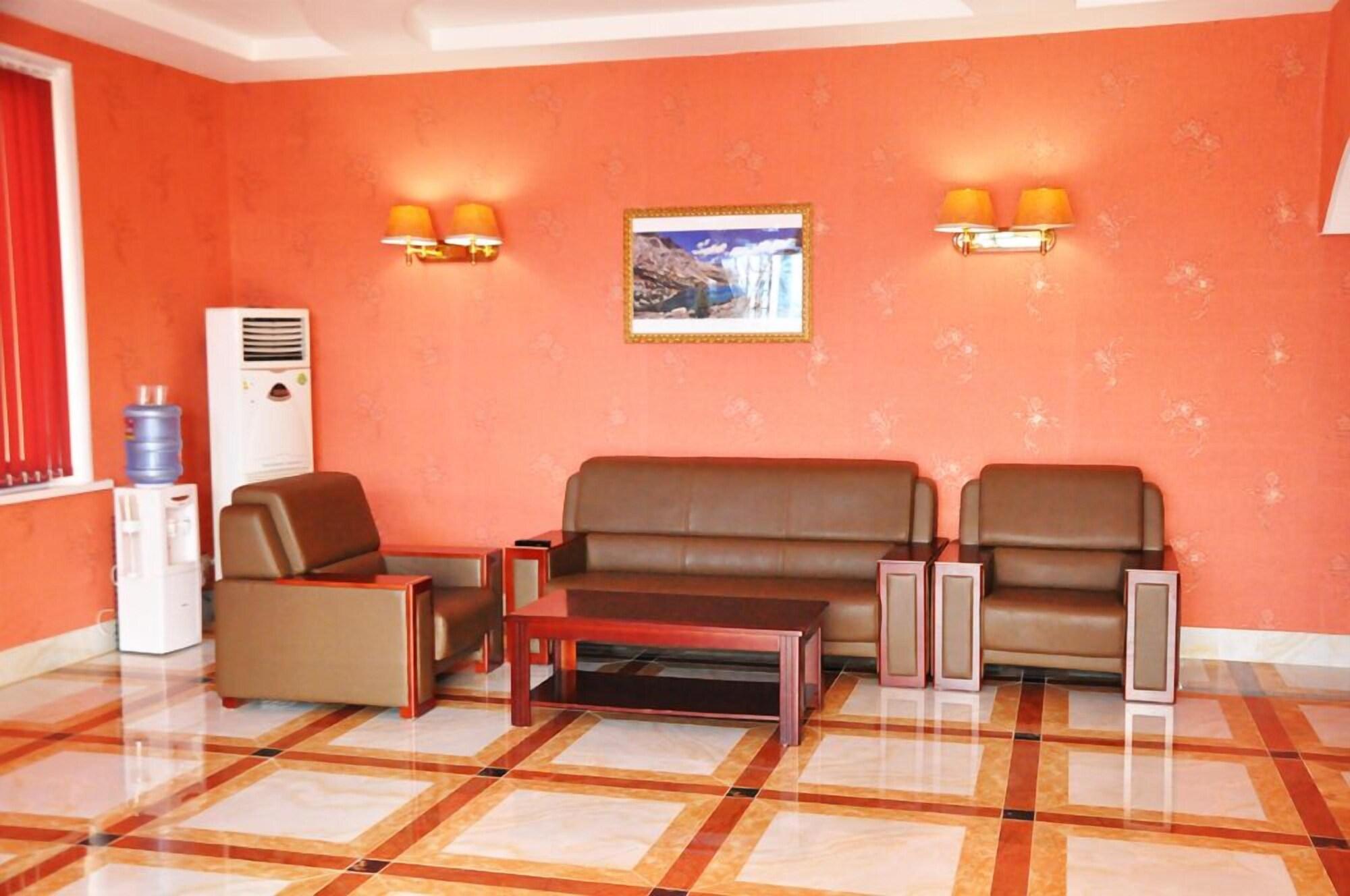 Vista Lobby Firuz Hotel