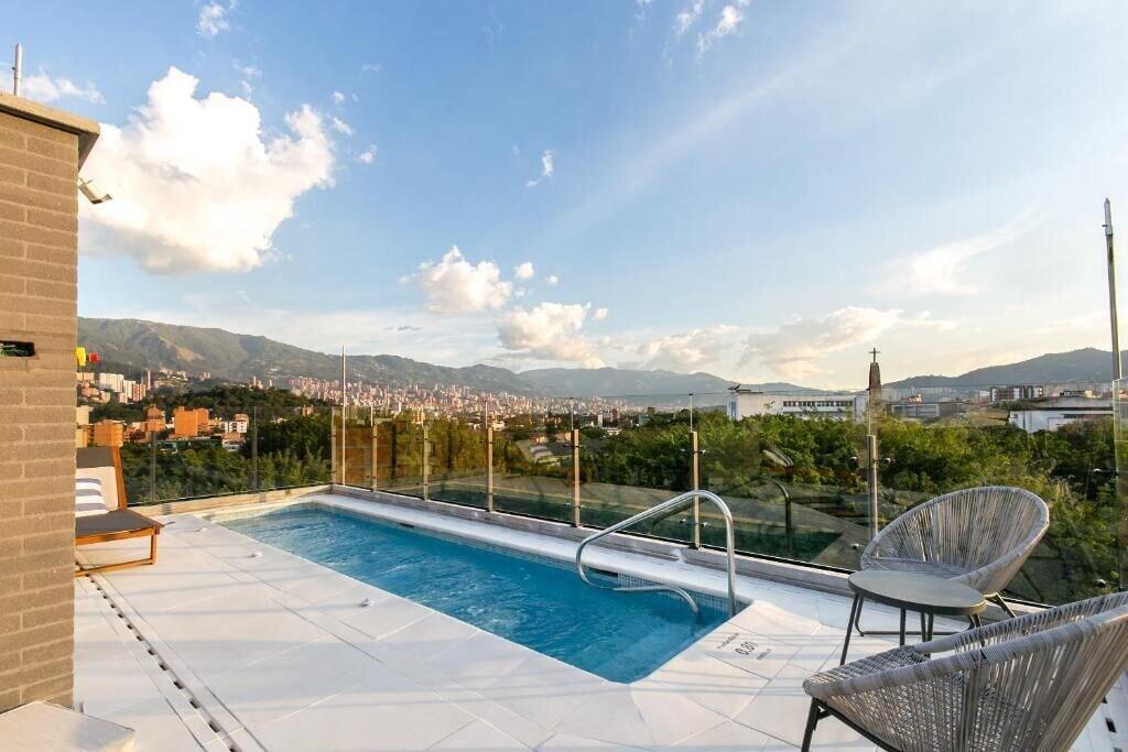 Varios Factory Lofts