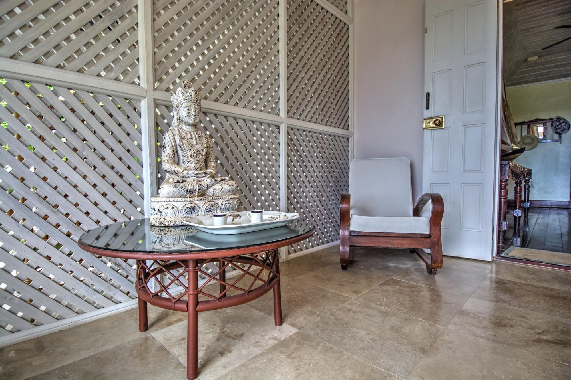 Vista Exterior We Stay Well Sanctuary Barbados - Wellness in Paradise