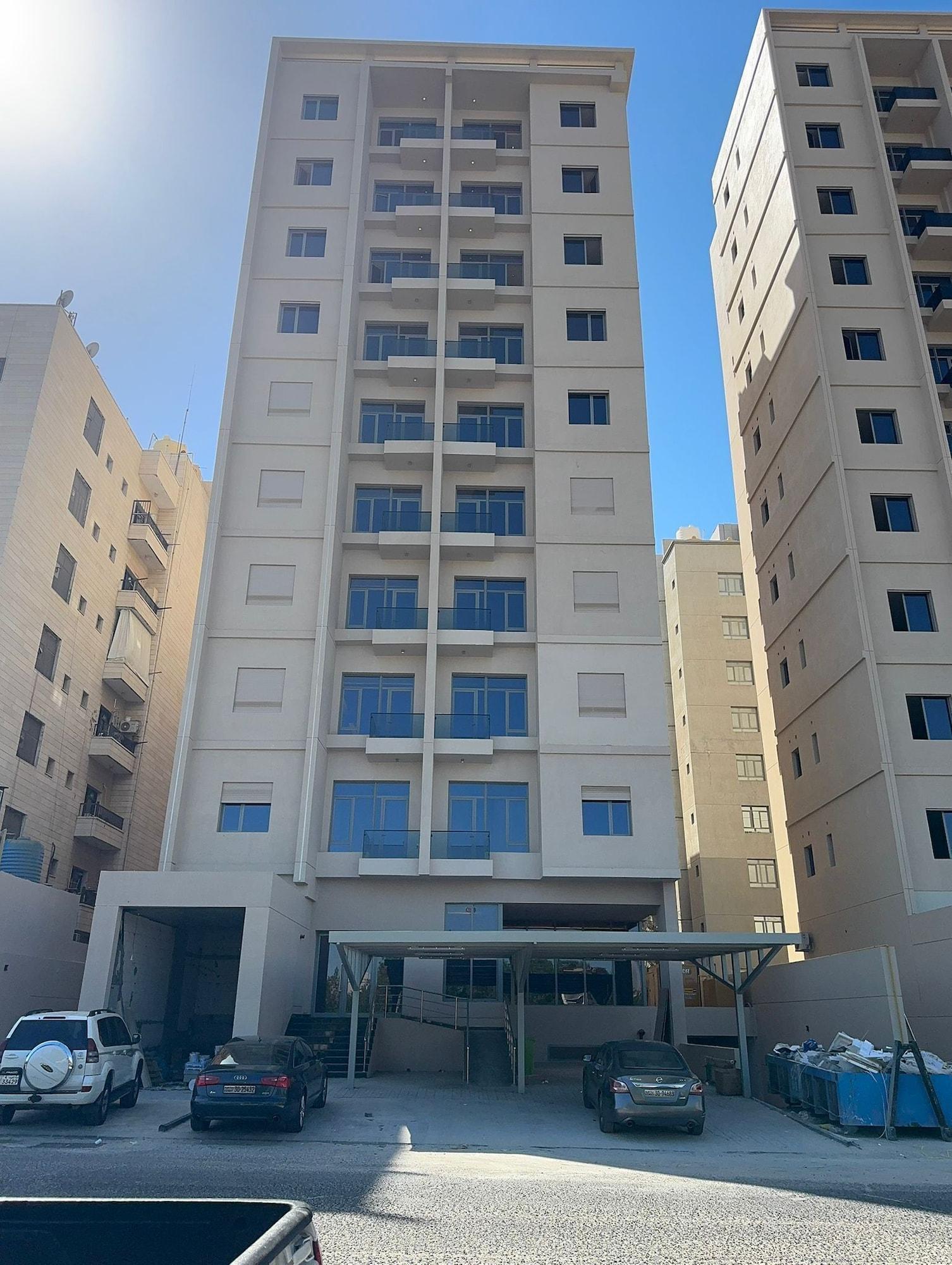 Varios Magic Suite AlSalmiya 33