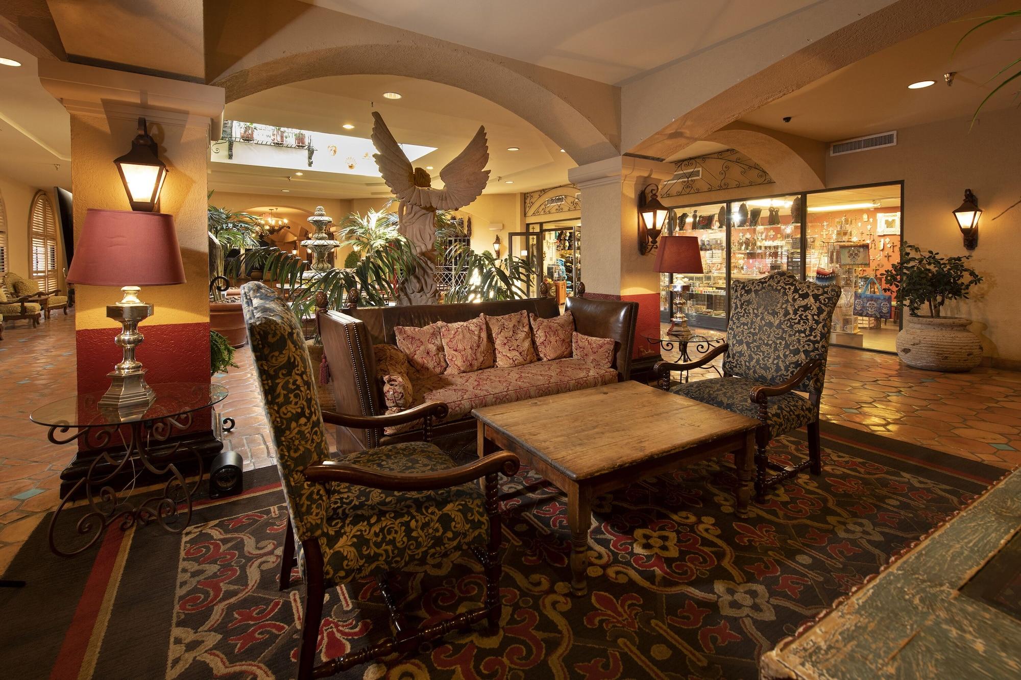 Vista Lobby Hotel Encanto de Las Cruces