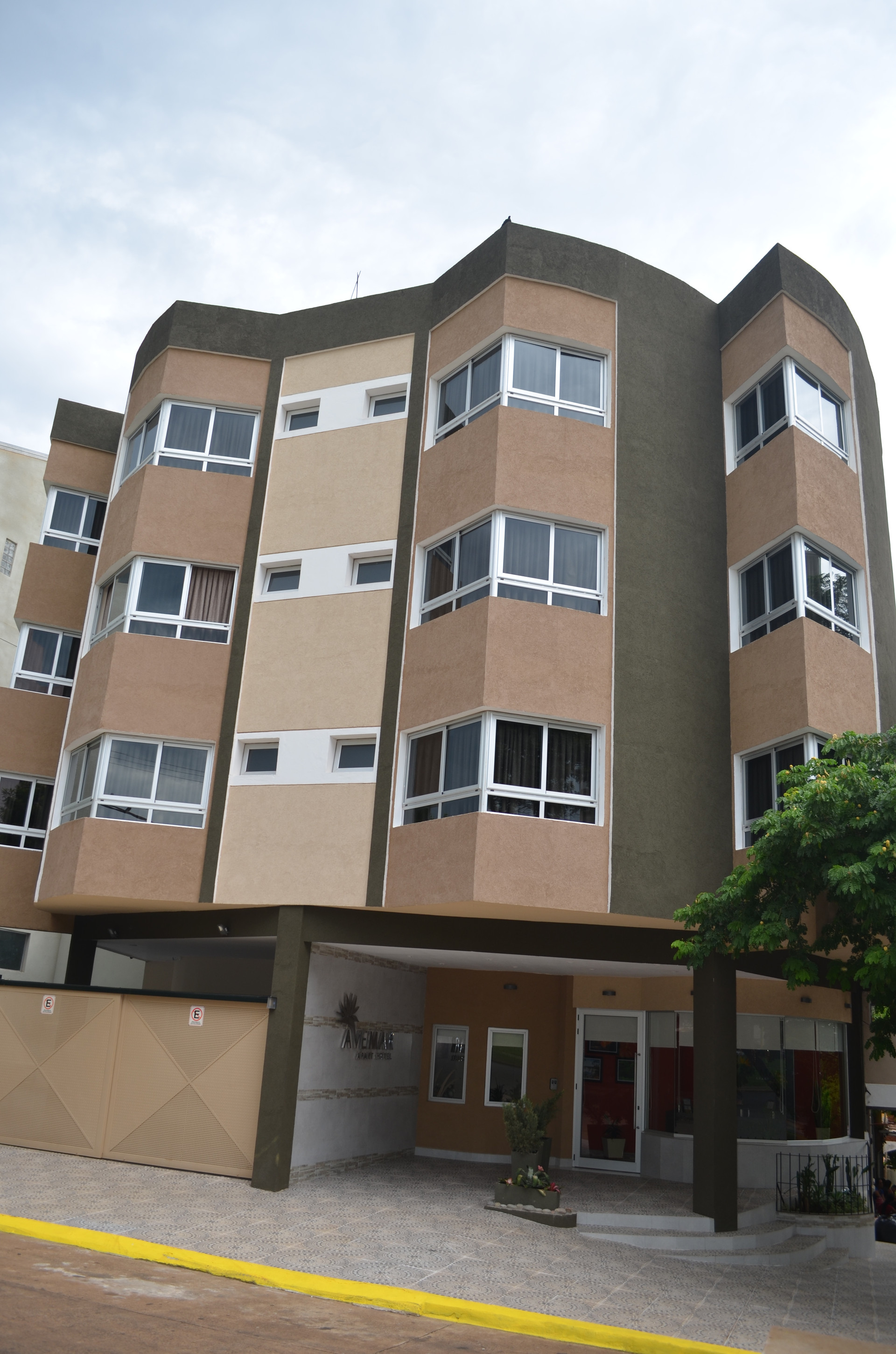 Vista Exterior Avemar