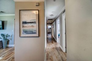 Alquiler Vacacional - Palm Breeze  1mi to Beach  Heated Pool  Custom Kitchen 