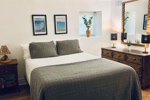 Alquiler Vacacional - Clean, Private, Cozy Urban Oasis Chicago Greystone In Heart of Logan Square