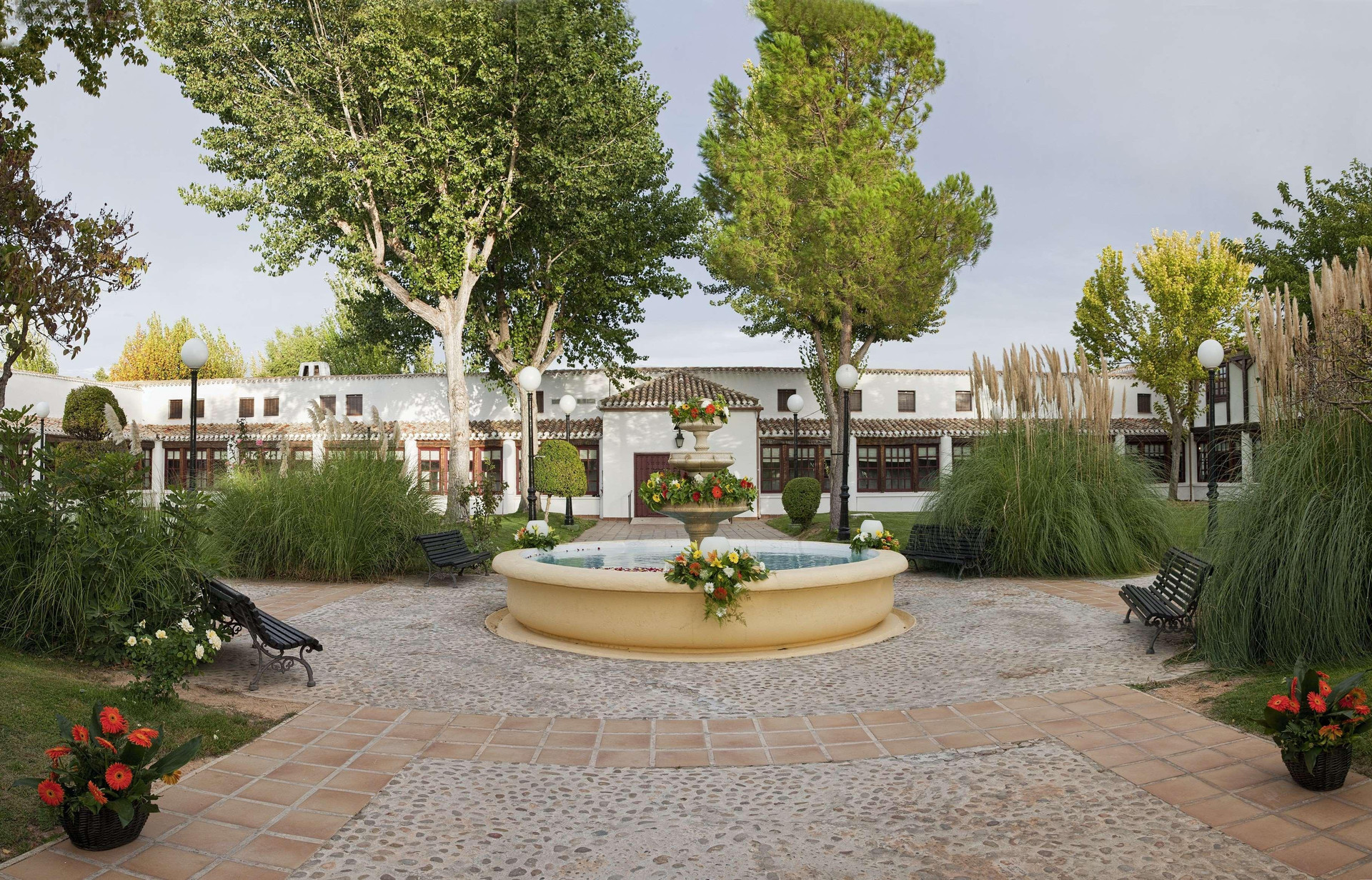 Vista Exterior Parador de Albacete